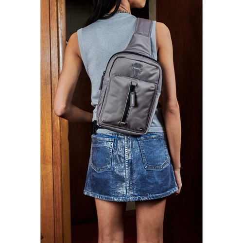 シニアファッション 正規品marcjacobsマ クジェイ カブスバックパックバッグ 残りわずか