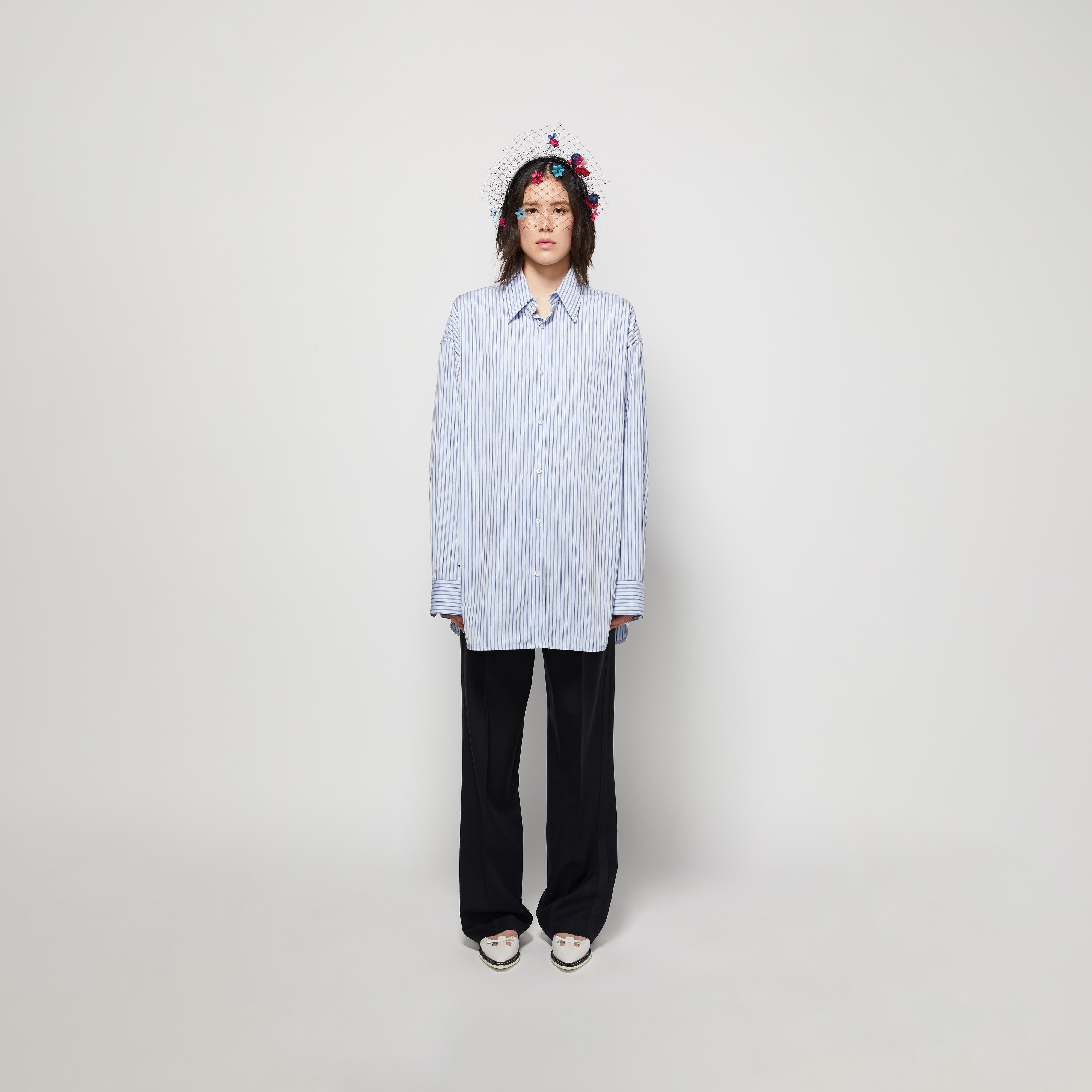 The Men&rsquo;s Shirt--Alternate view