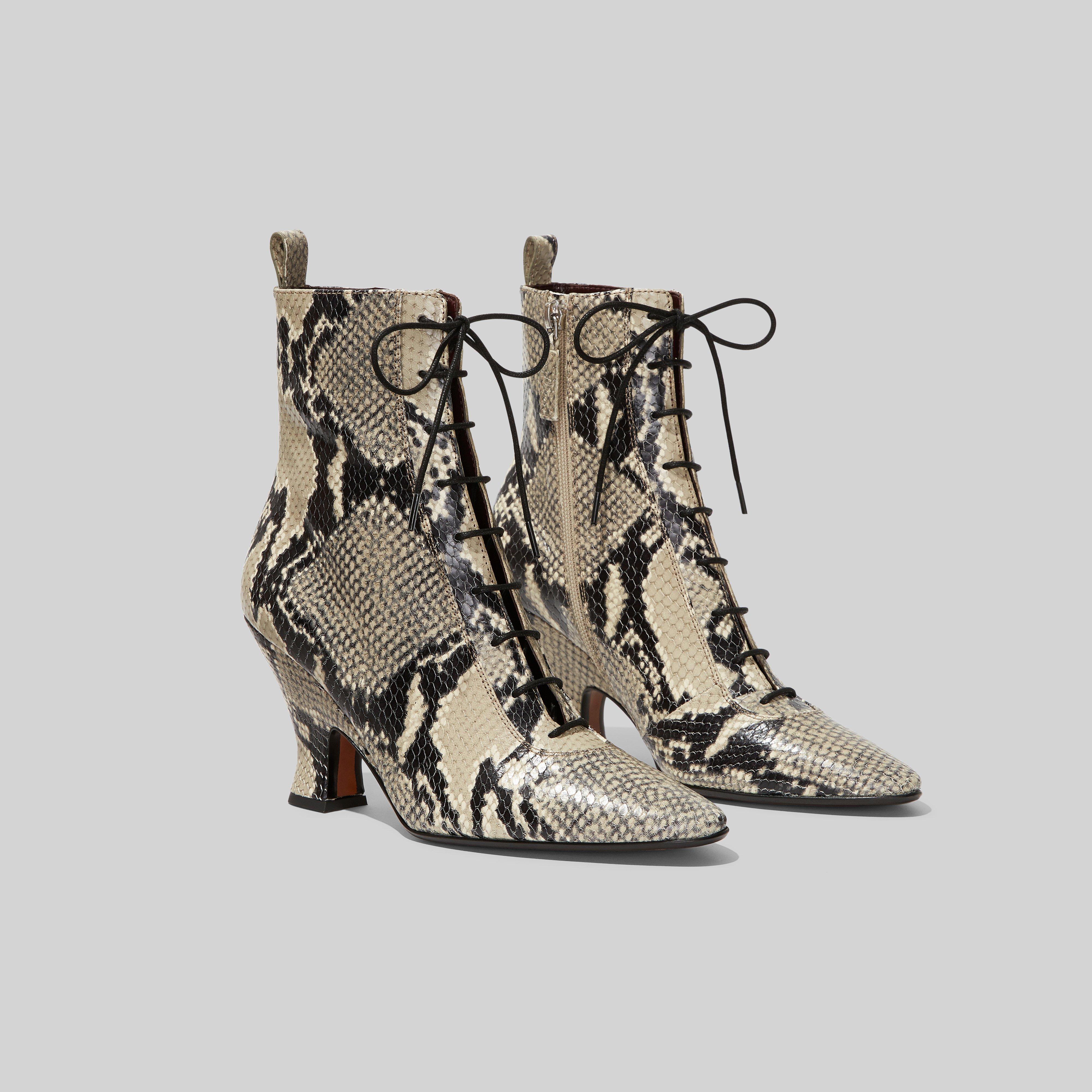 marc jacobs booties
