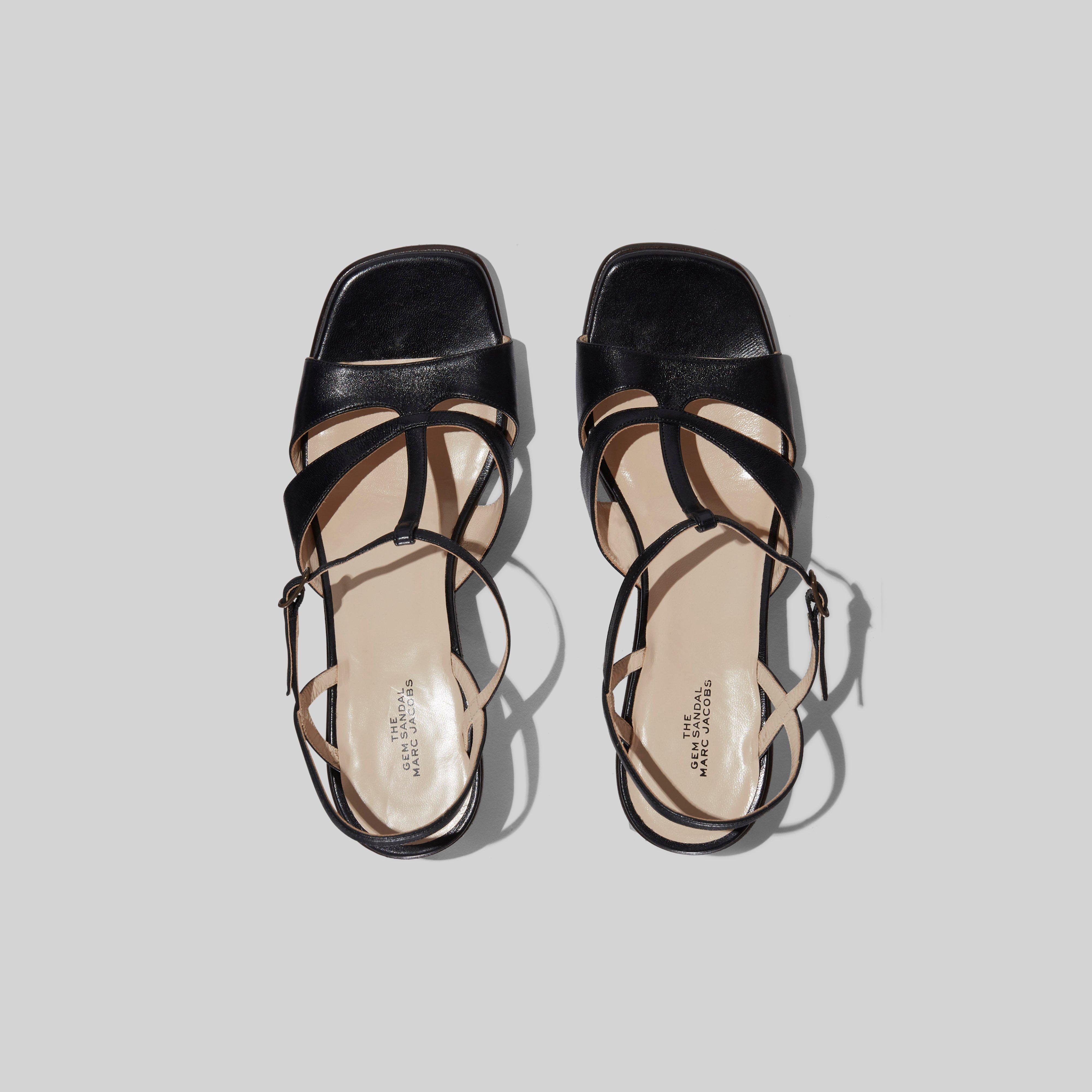 marc jacobs flip flops