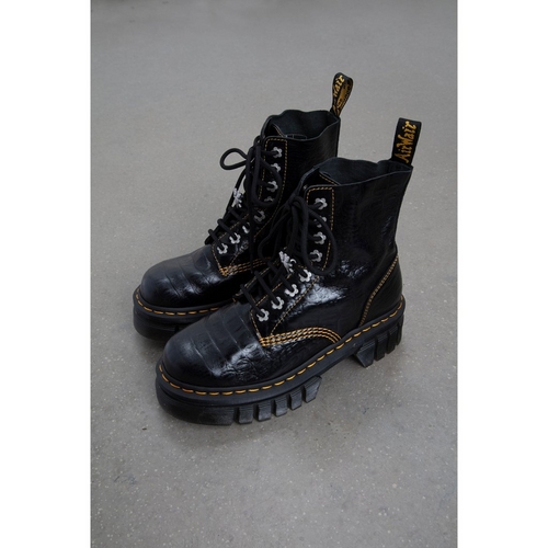 DR. MARTENS X HEAVEN BY MARC JACOBS CROCO BOOT | マーク