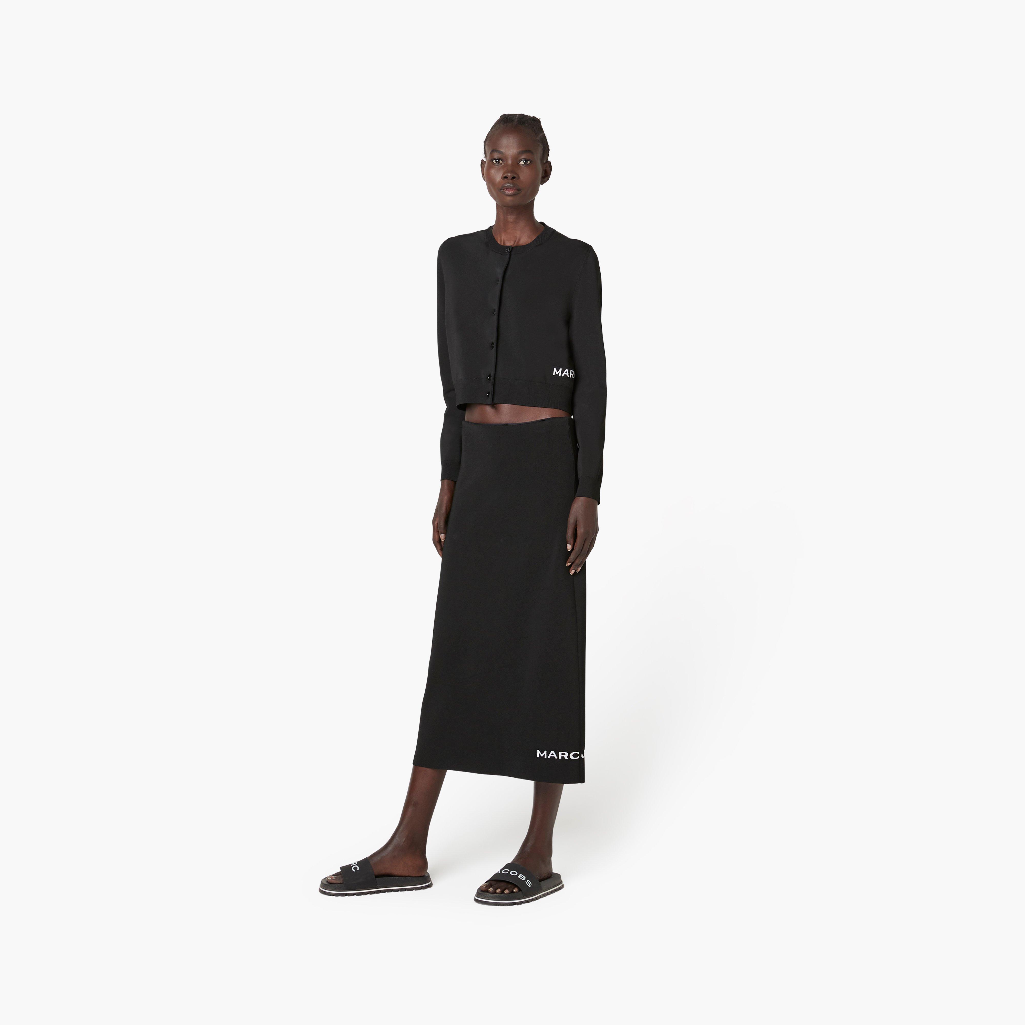 The Cropped Cardigan(null)