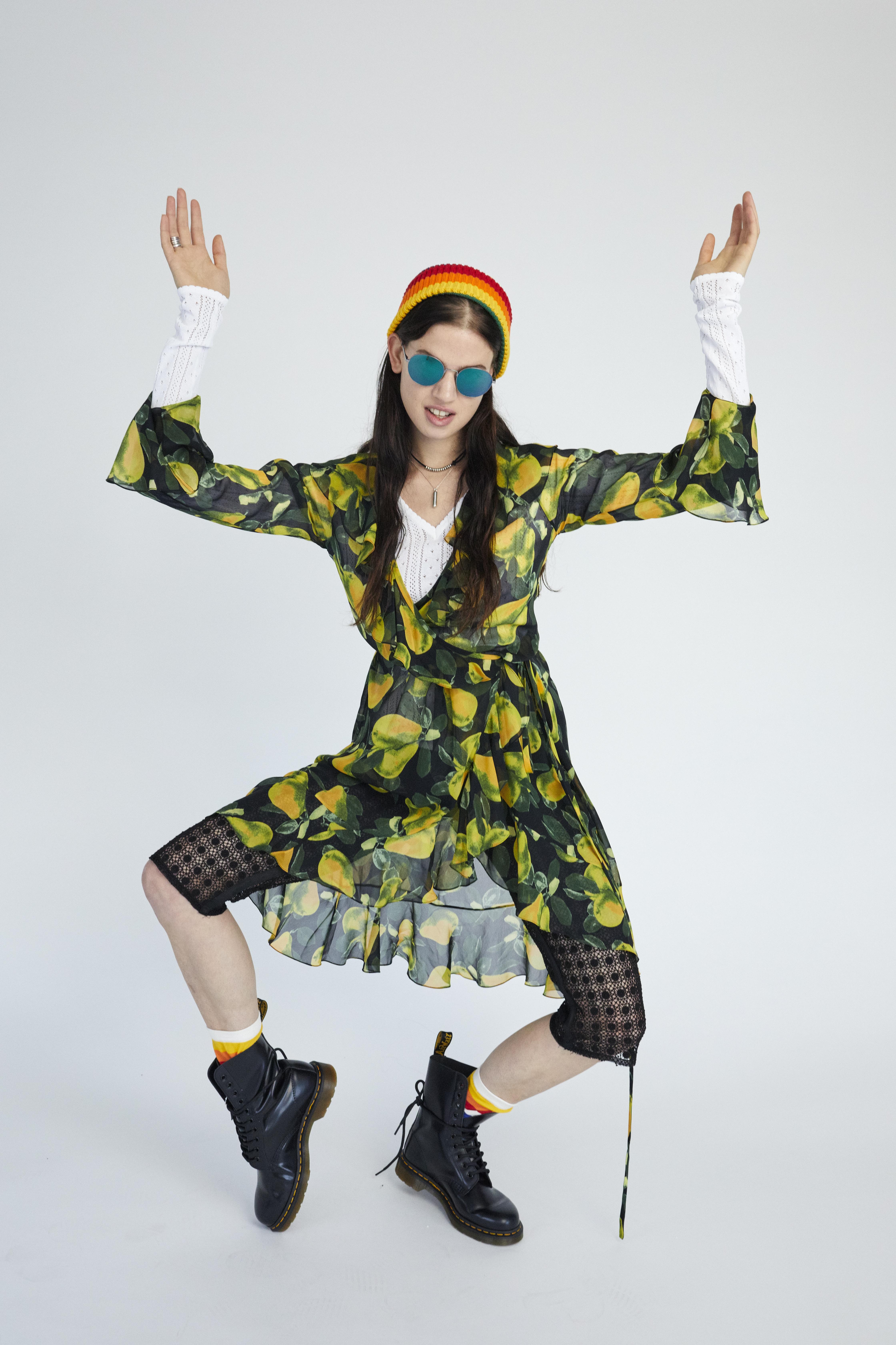 Look 19