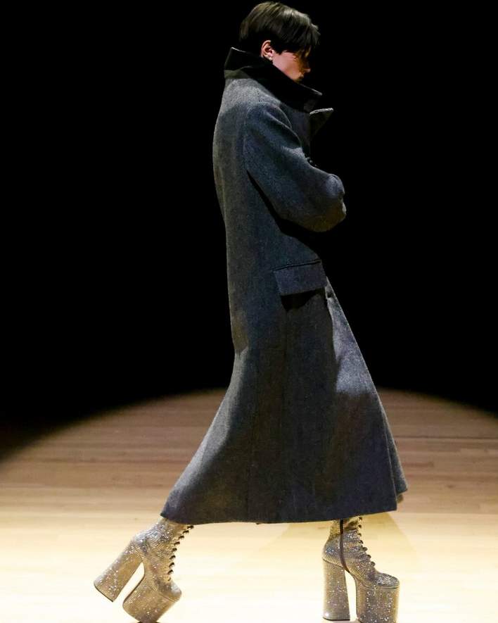 Look 34