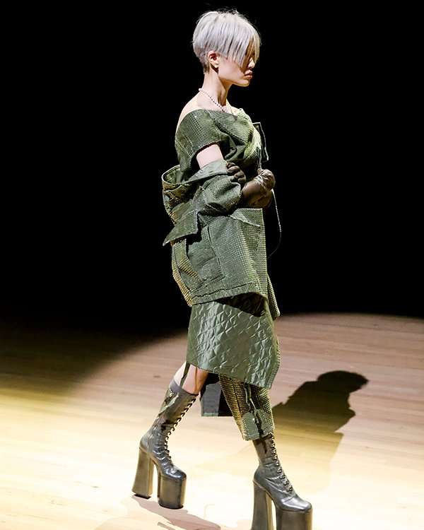 Mark Jacobs runway ノースリーブトップス