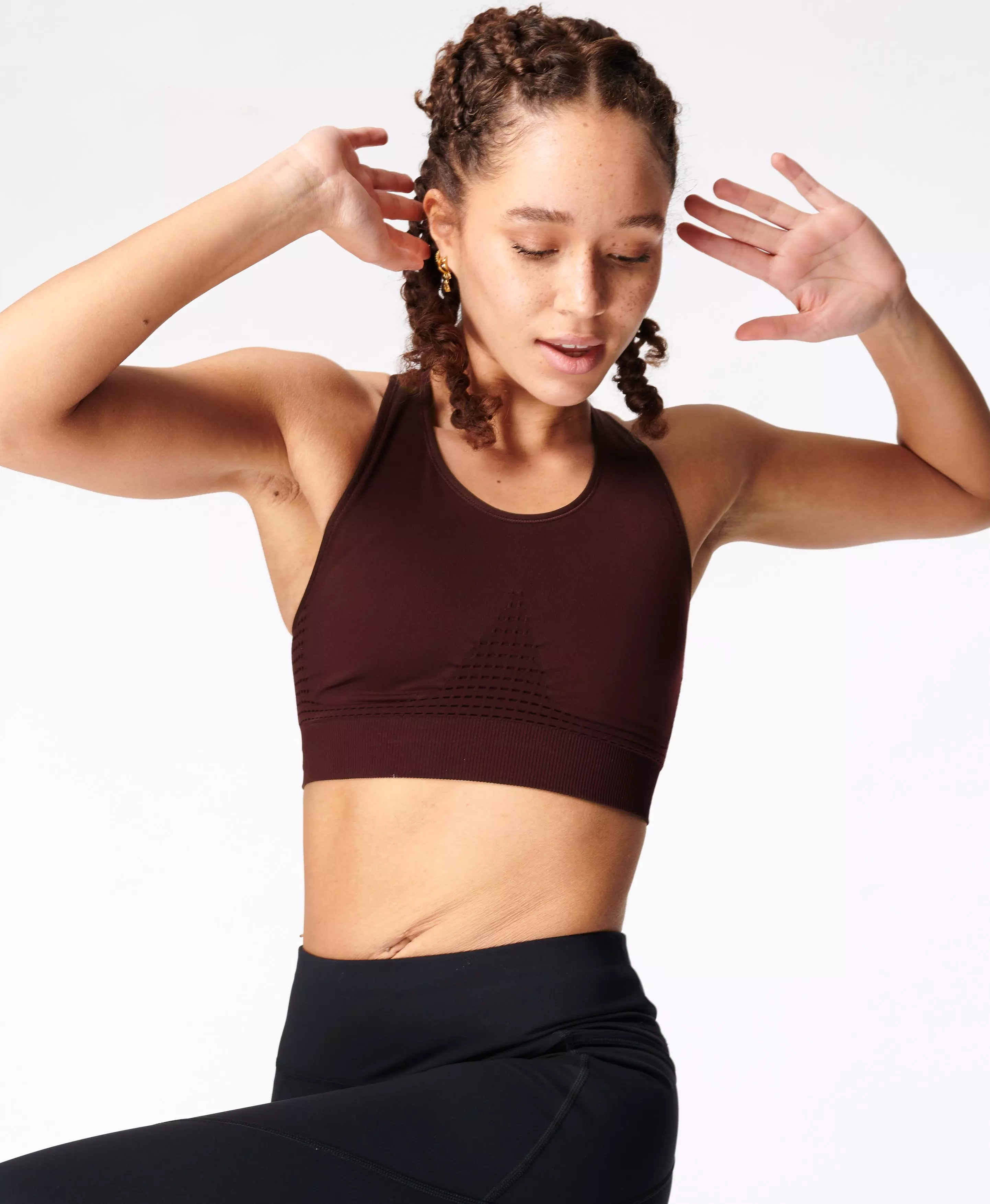 Stamina Workout Bra Blackcherrypurplea Women S Sports Bras Www Sweatybetty Com