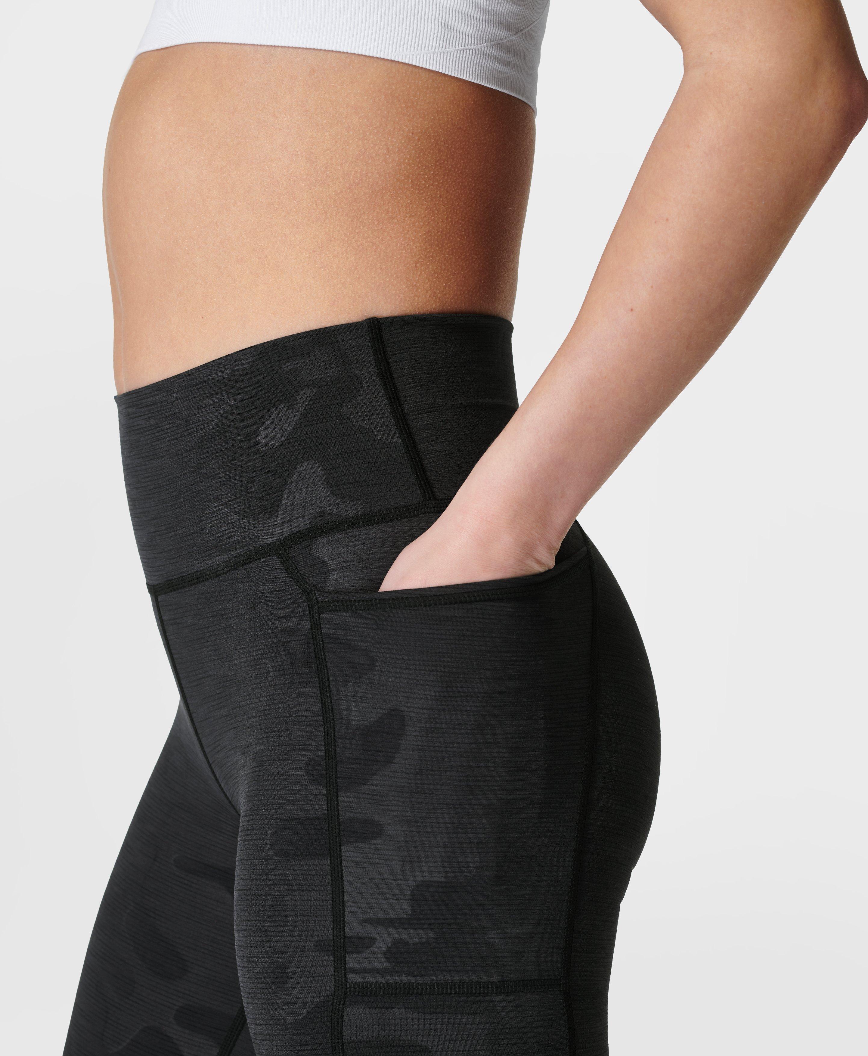 Alo Yoga Black Camo Leggings