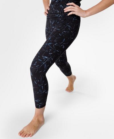 Super Soft 7/8 Yoga Leggings, Black Leaf Texture Print | Sweaty Betty