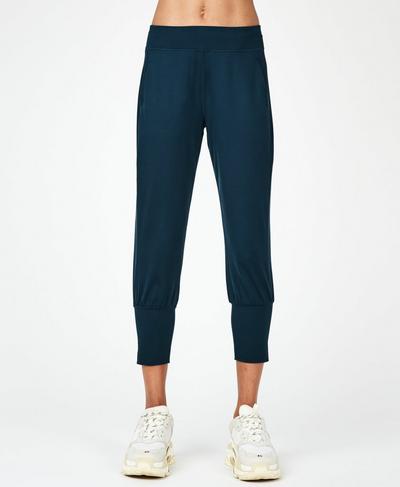 Garudasana Cropped Yoga Pants, Beetle Blue | Sweaty Betty