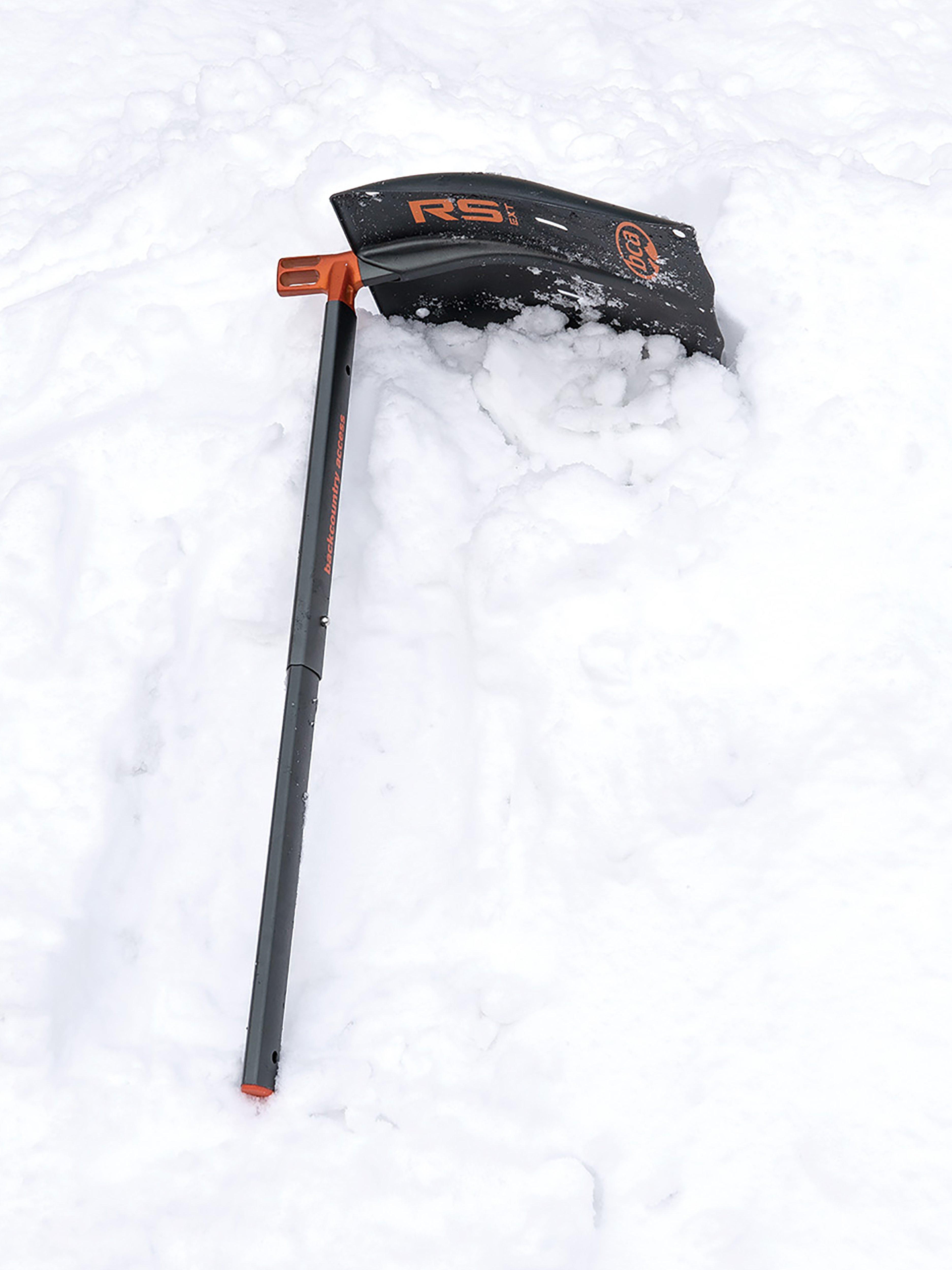 folding avalanche shovel