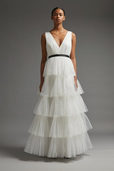 Coast – Premium Ruffle Skirt Cowl Back Dress Robes de mariée The Wedding Explorer