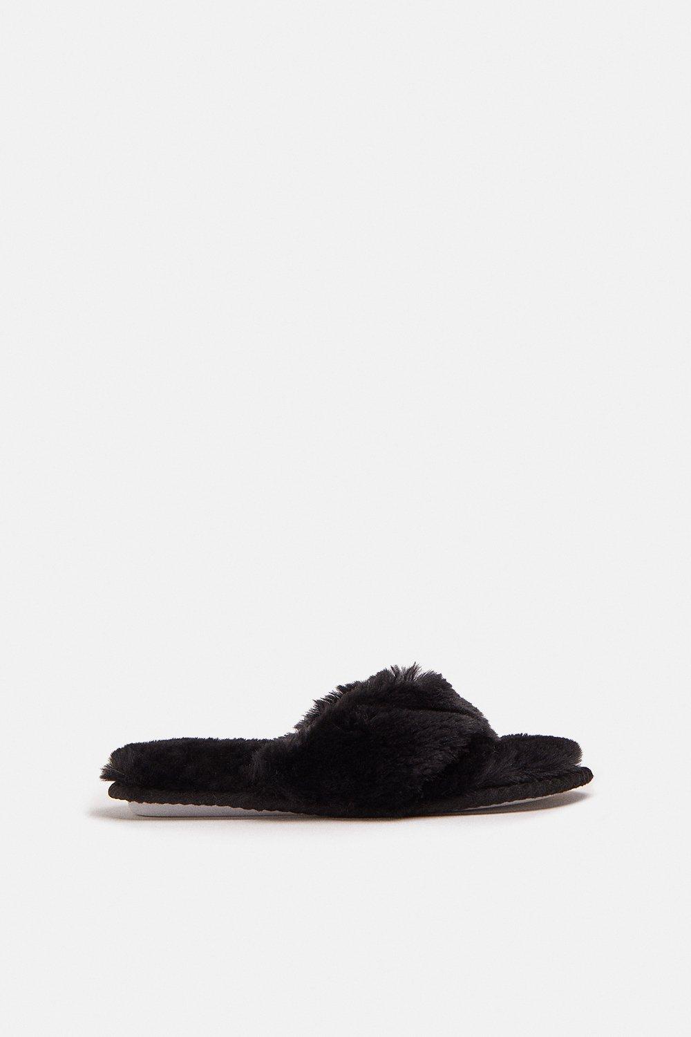 black fluffy slippers