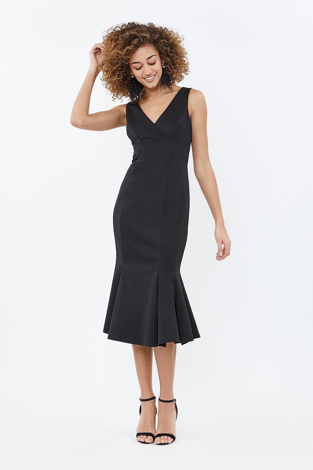 coast race day dresses