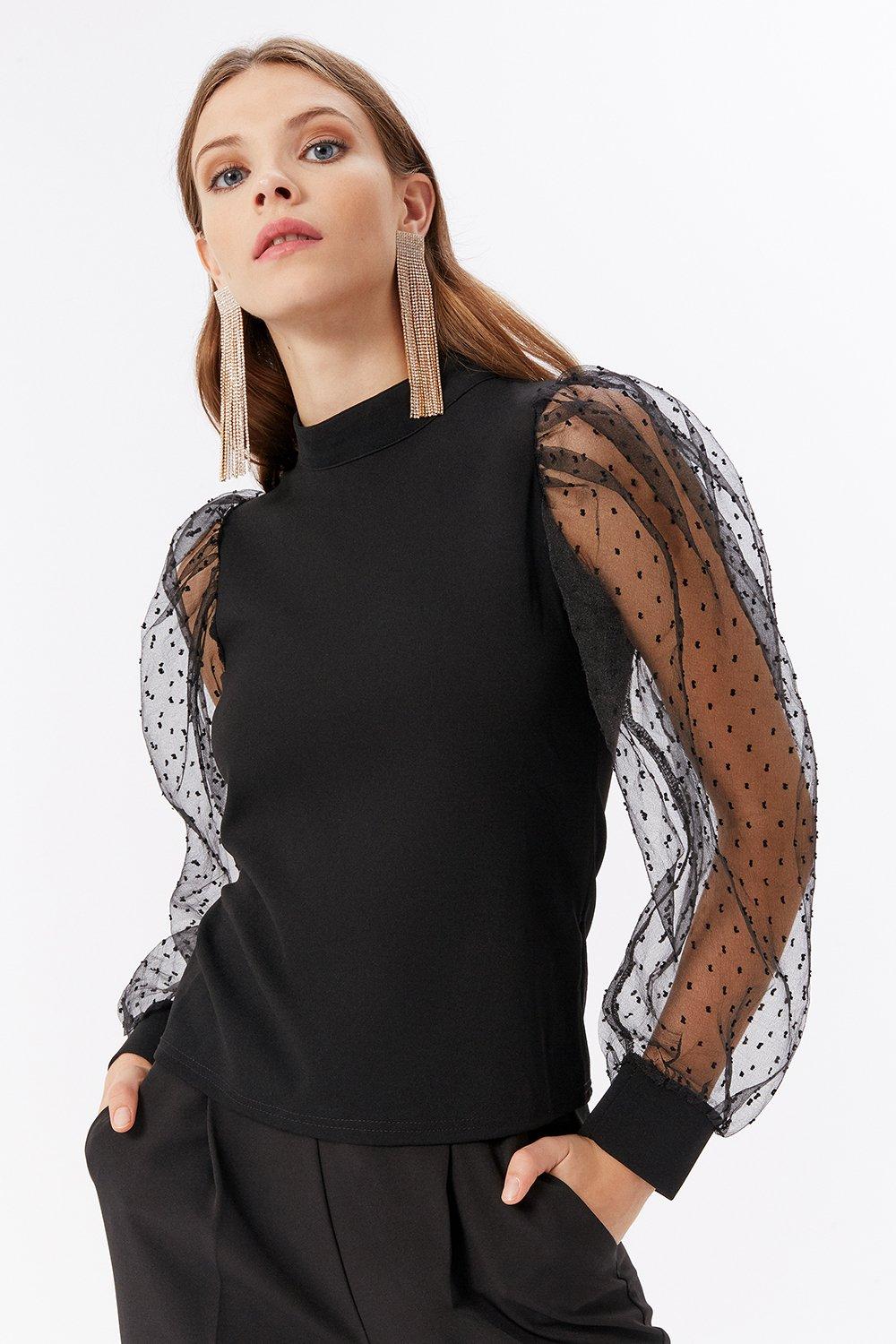 polka dot sleeve top