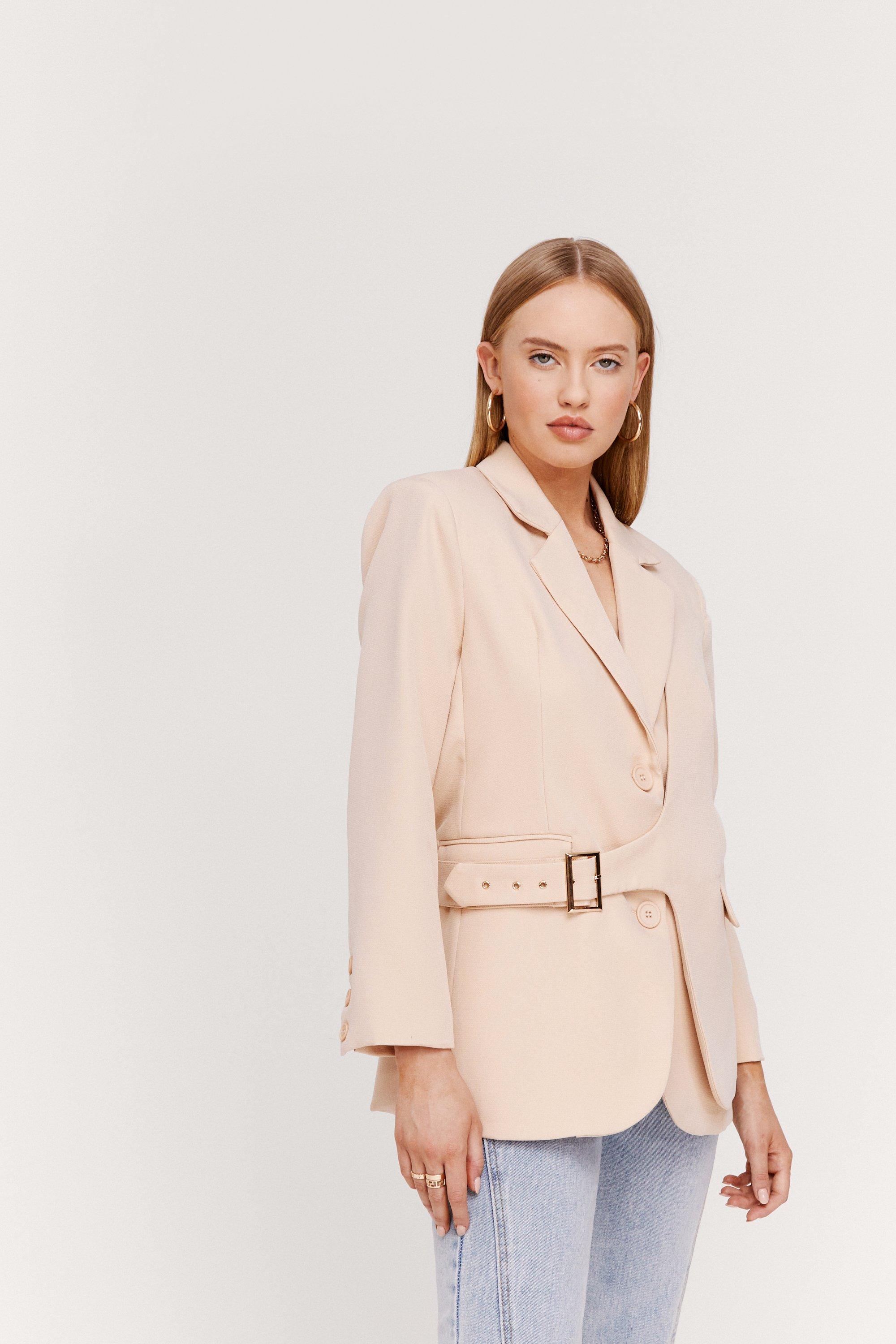 Blazer Style Portefeuille À Revers Crantés Et Détail Ceinture - Beige - S, Beige