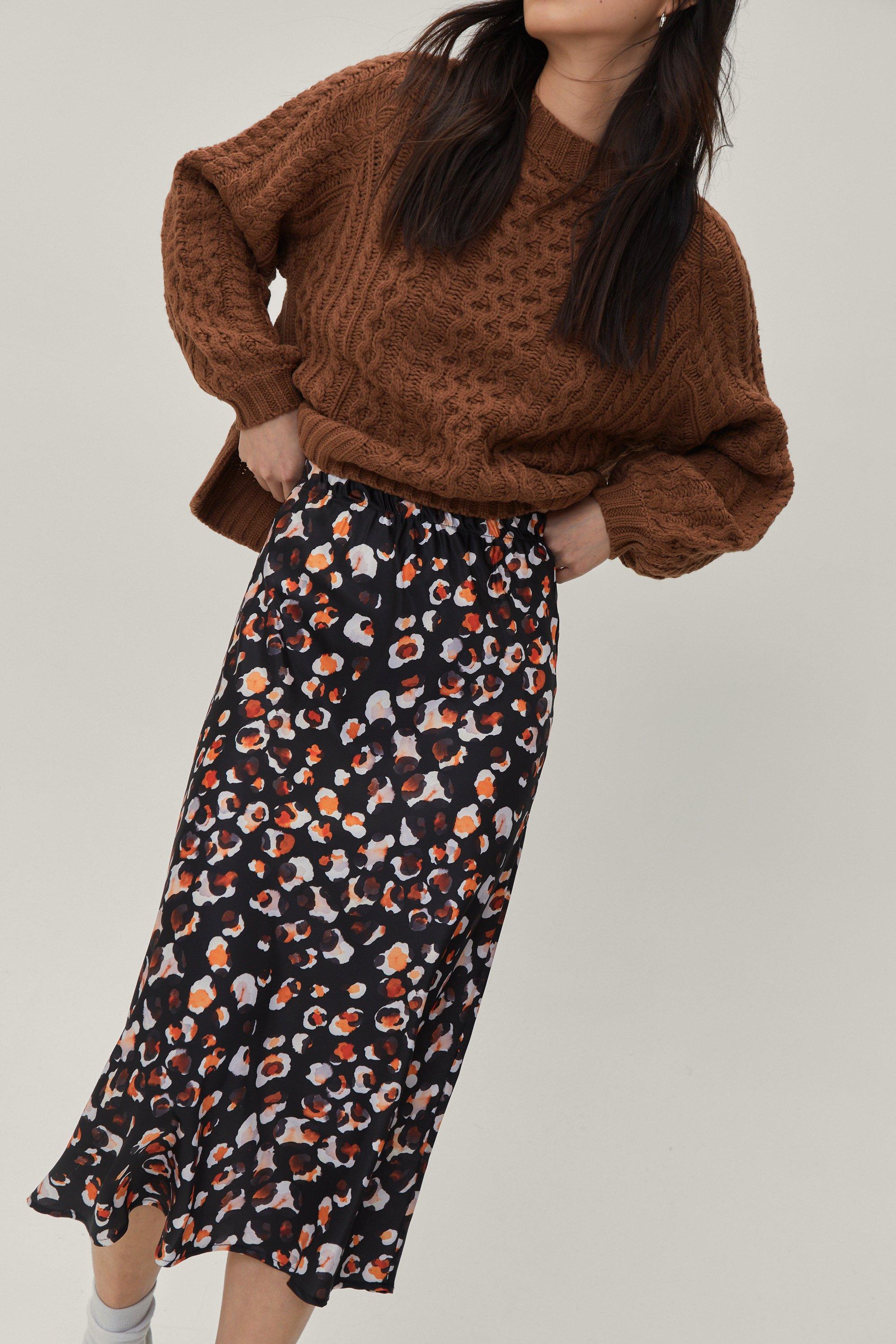 flosii ditsy printed pleated midi dress