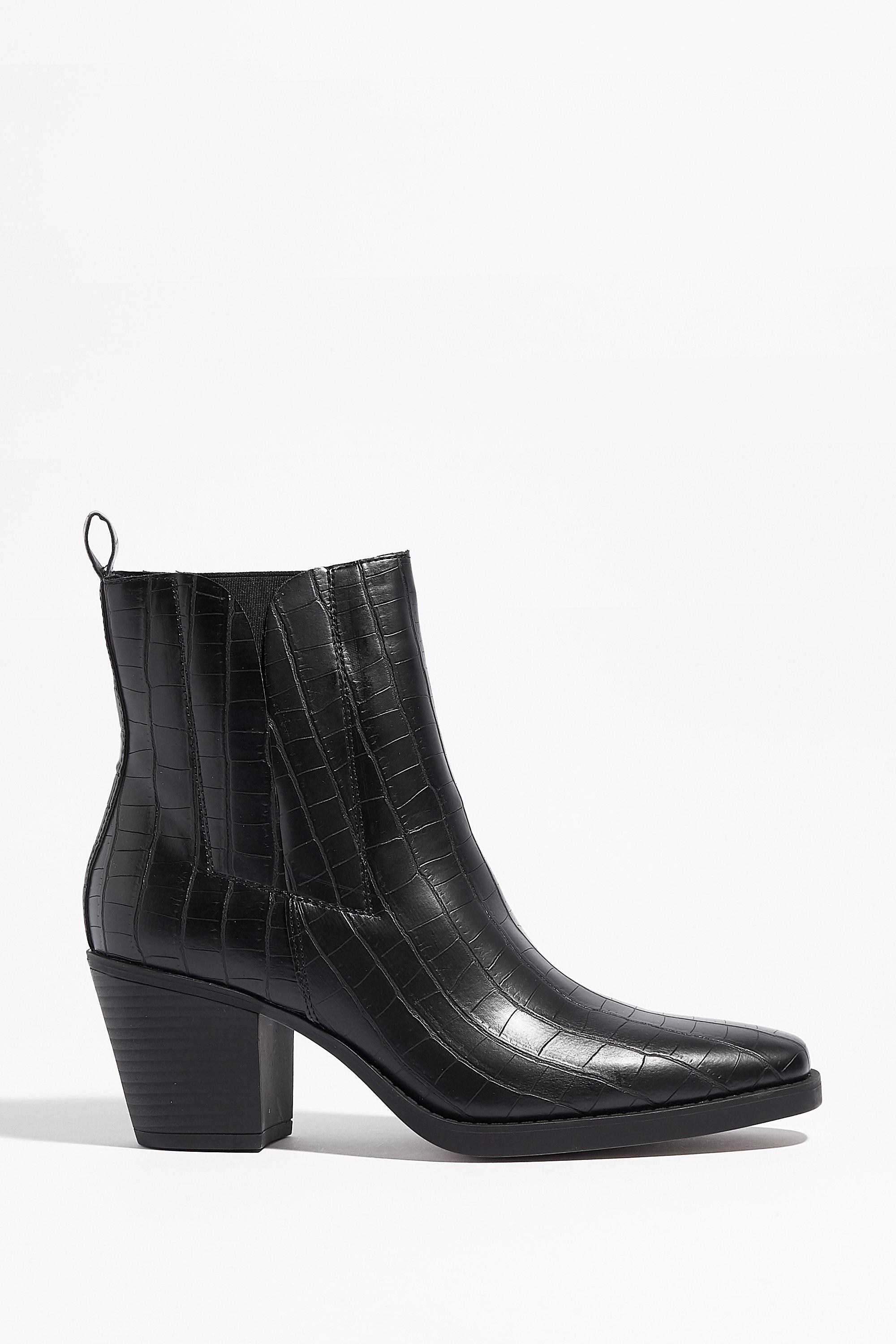 black croc chelsea boots