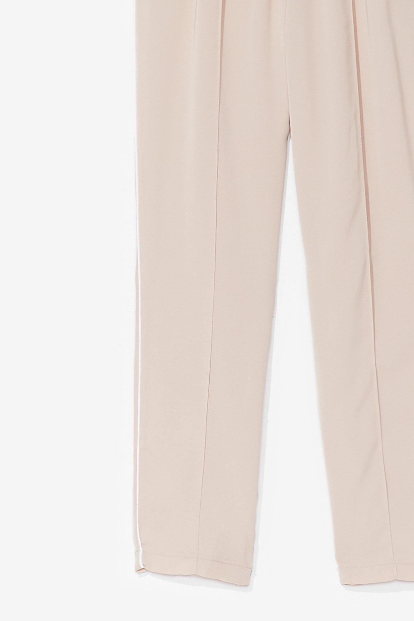 beige jogger pants