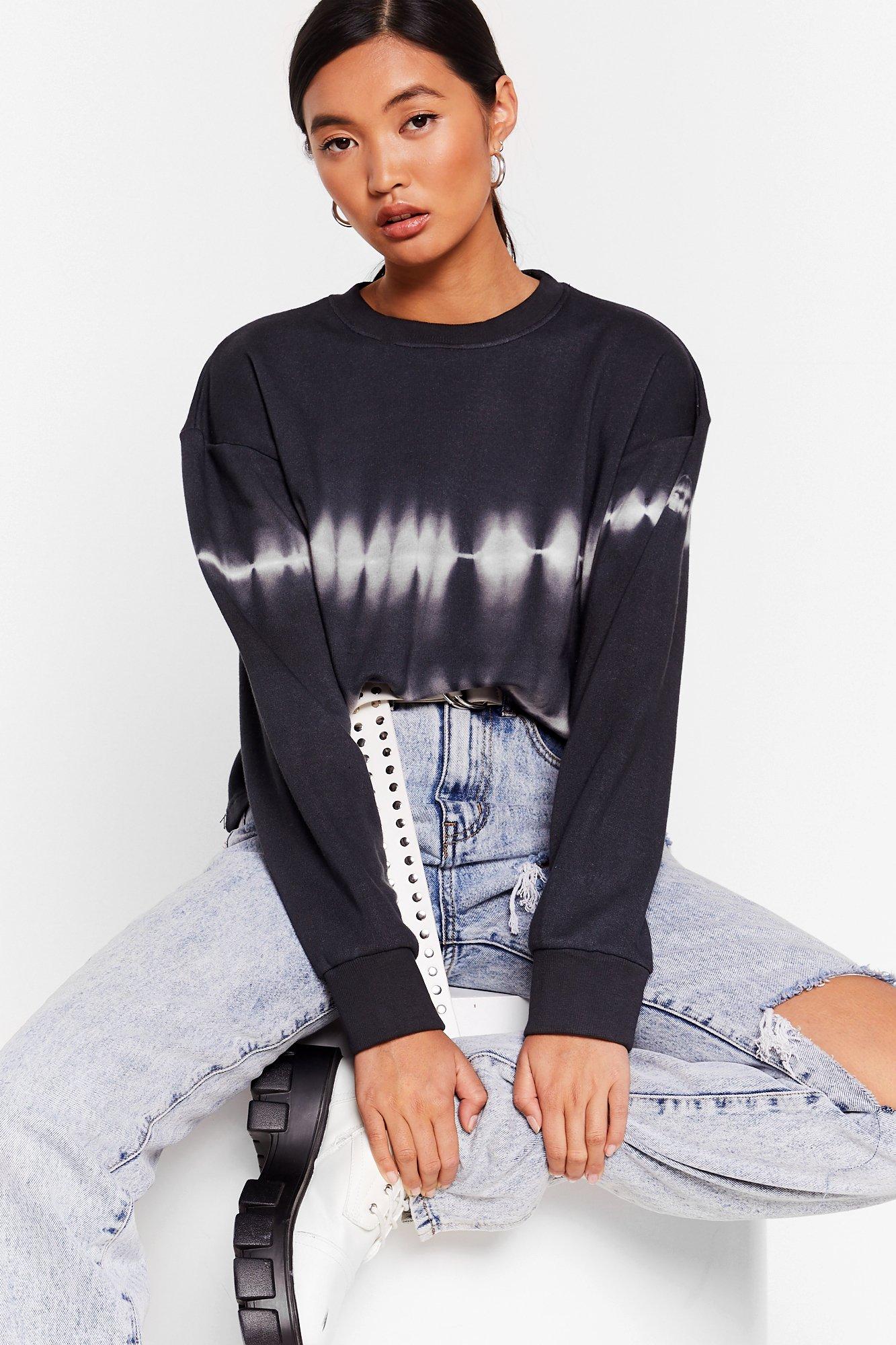 nasty gal tie dye sweatshirt