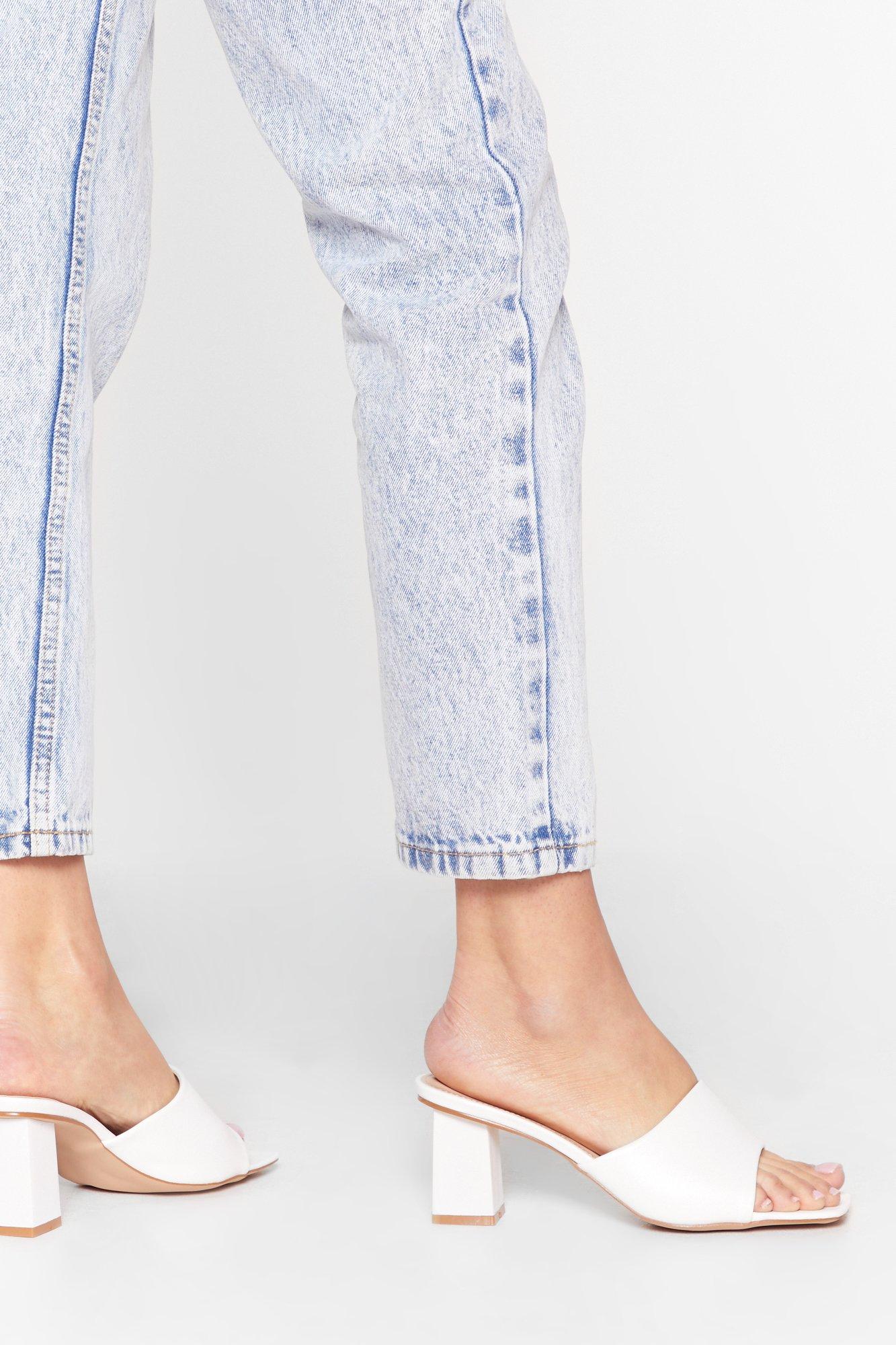 ballet pumps with strap