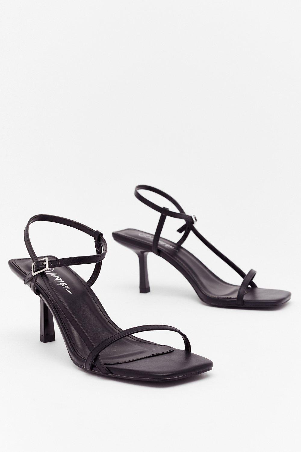 black strappy sandals low heel