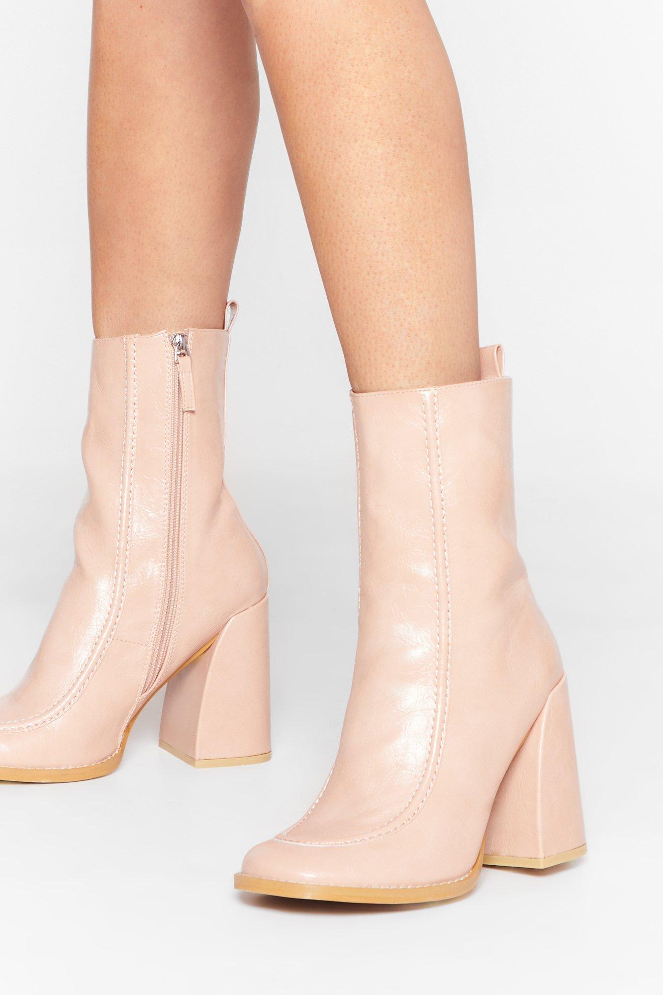 curved heel boots