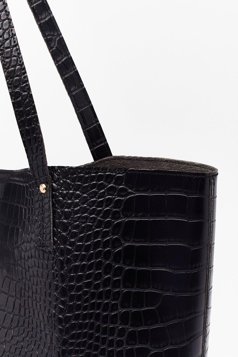 croc tote