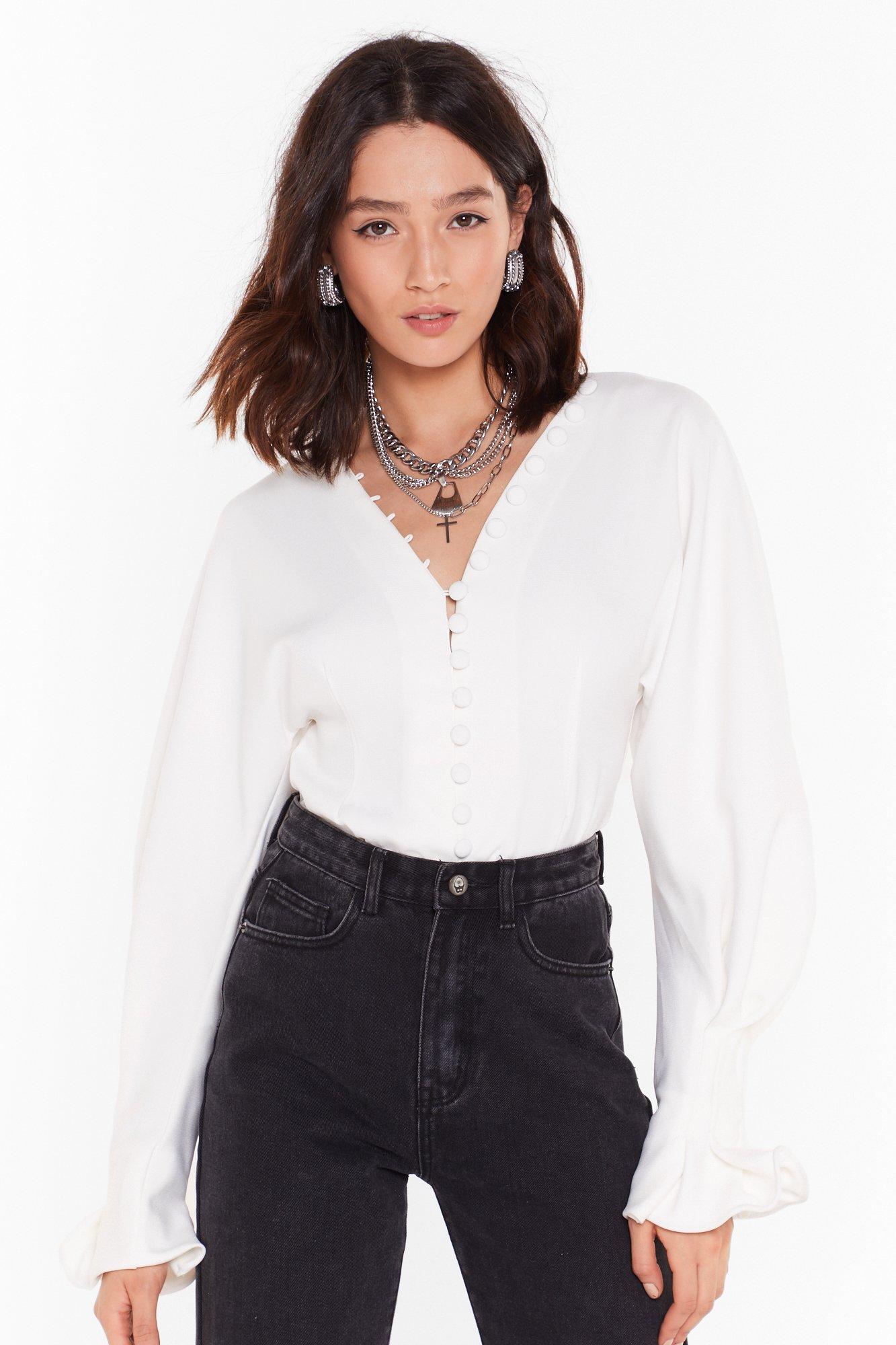 white balloon sleeve shirt