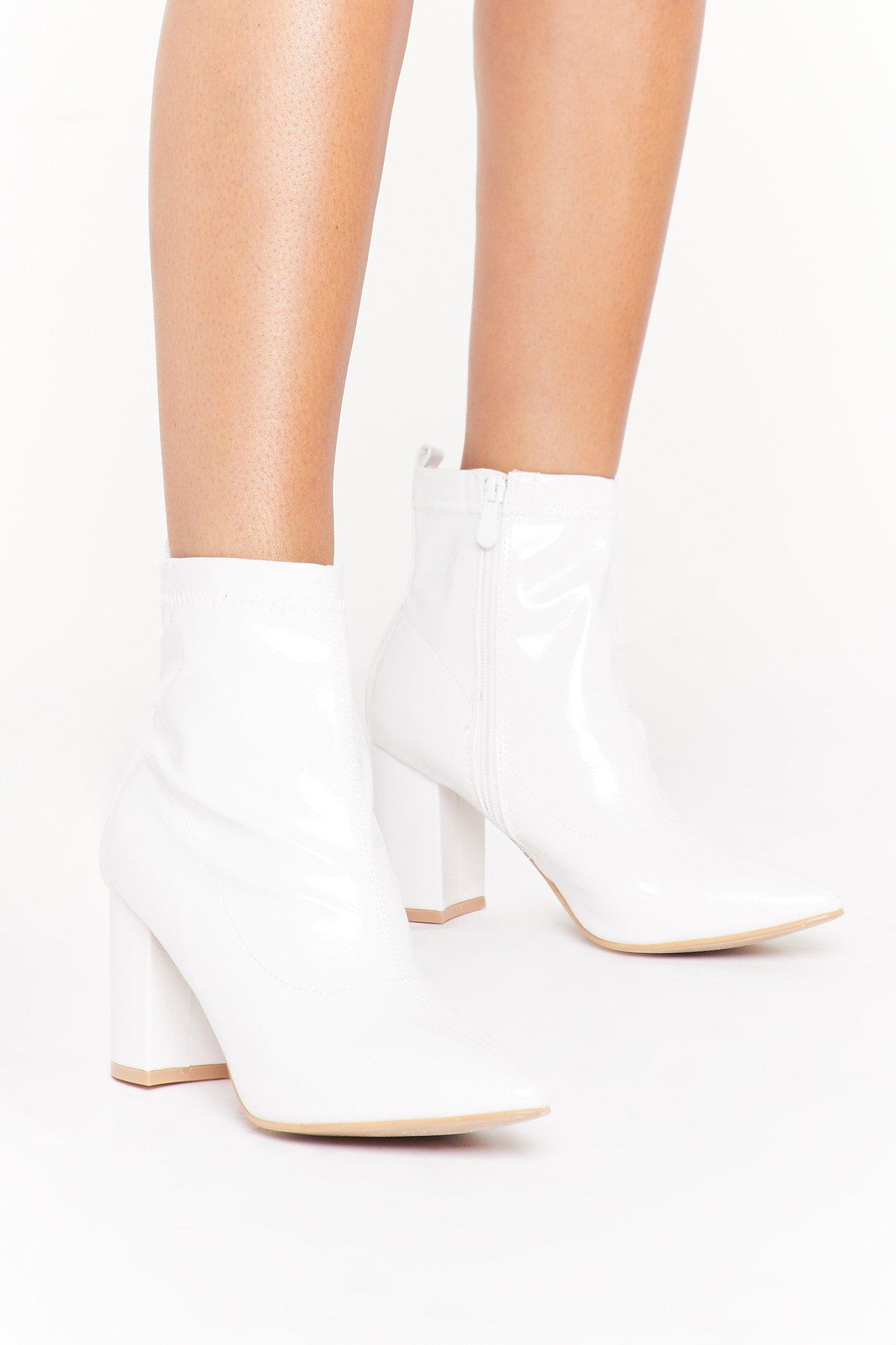 Street Style: White Ankle Boots | Fashion Cognoscente