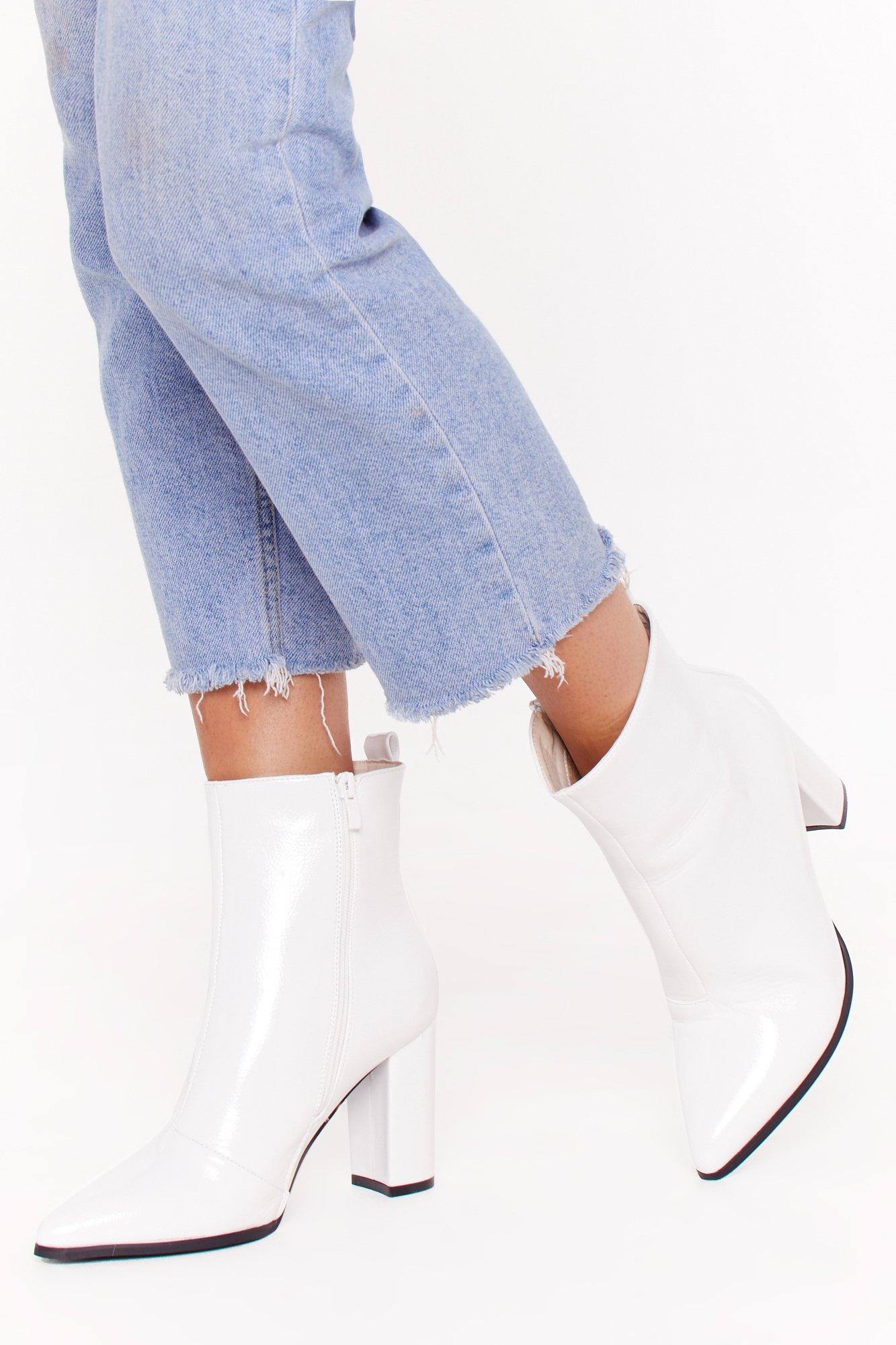 white point boots