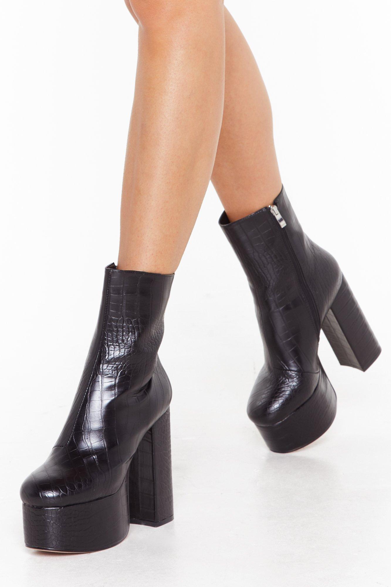 Croc Me Good Platform Boots | Nasty Gal