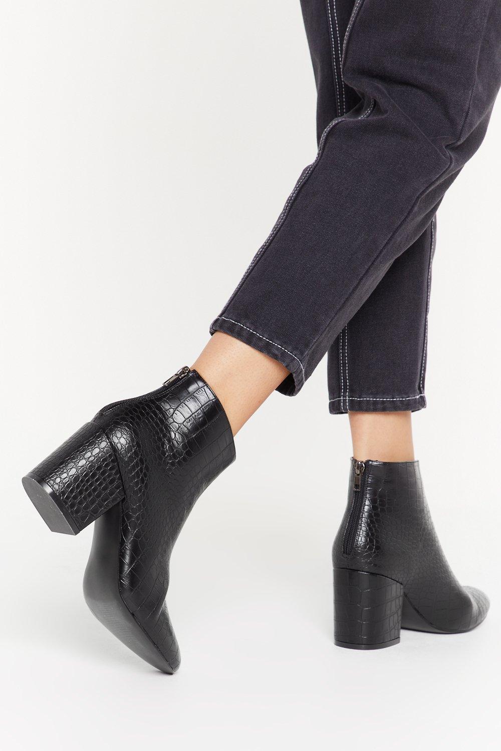 block heel dress boots