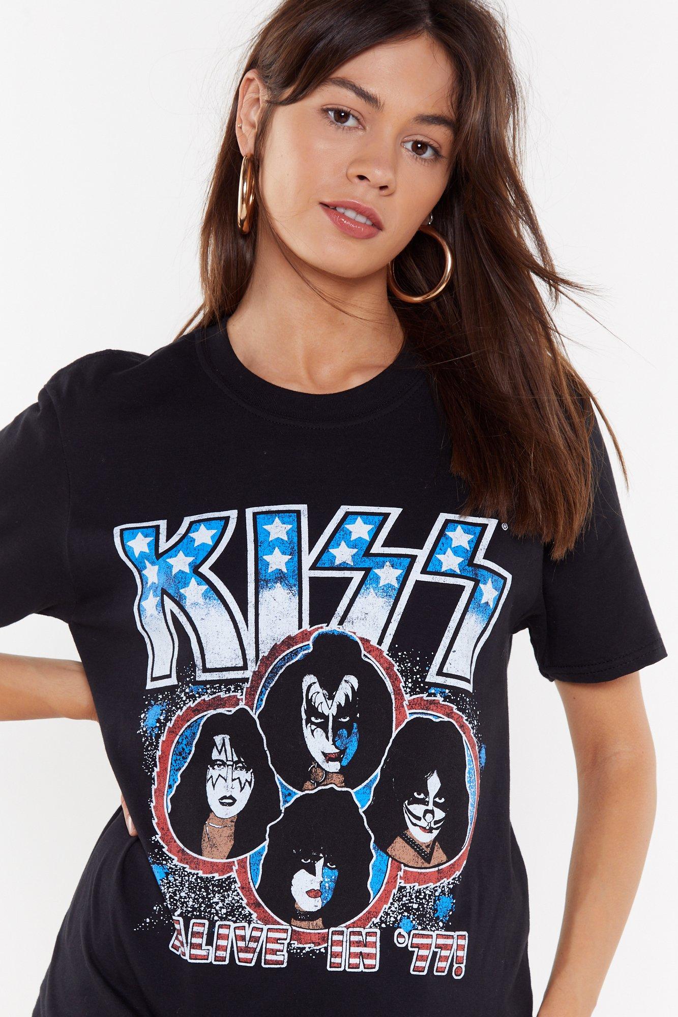 kiss band tee