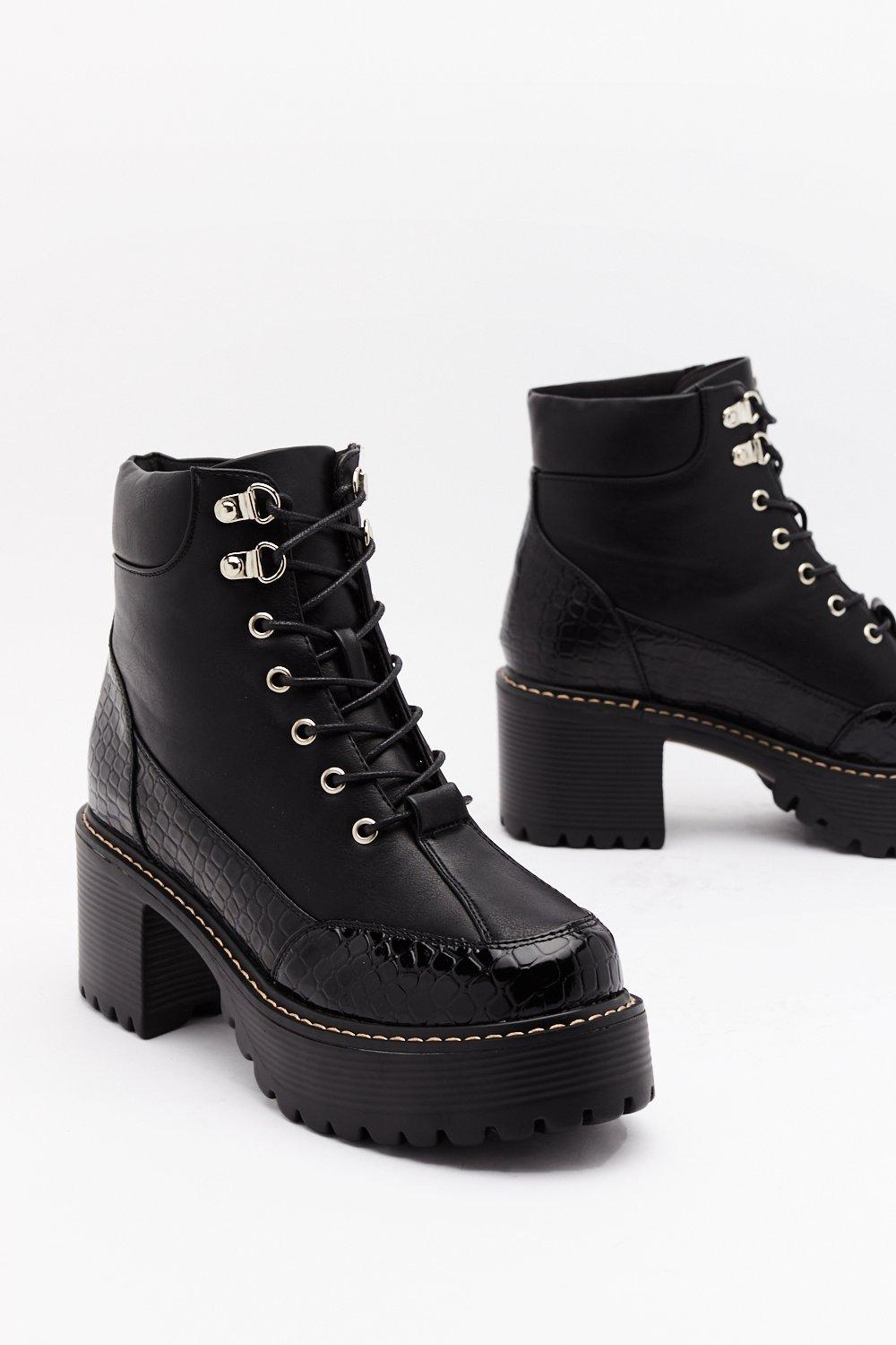 lace up boots chunky