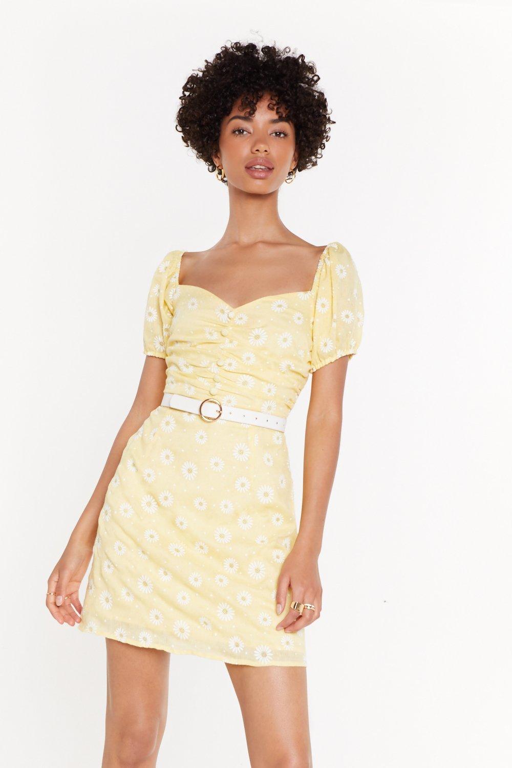 yellow daisy dress