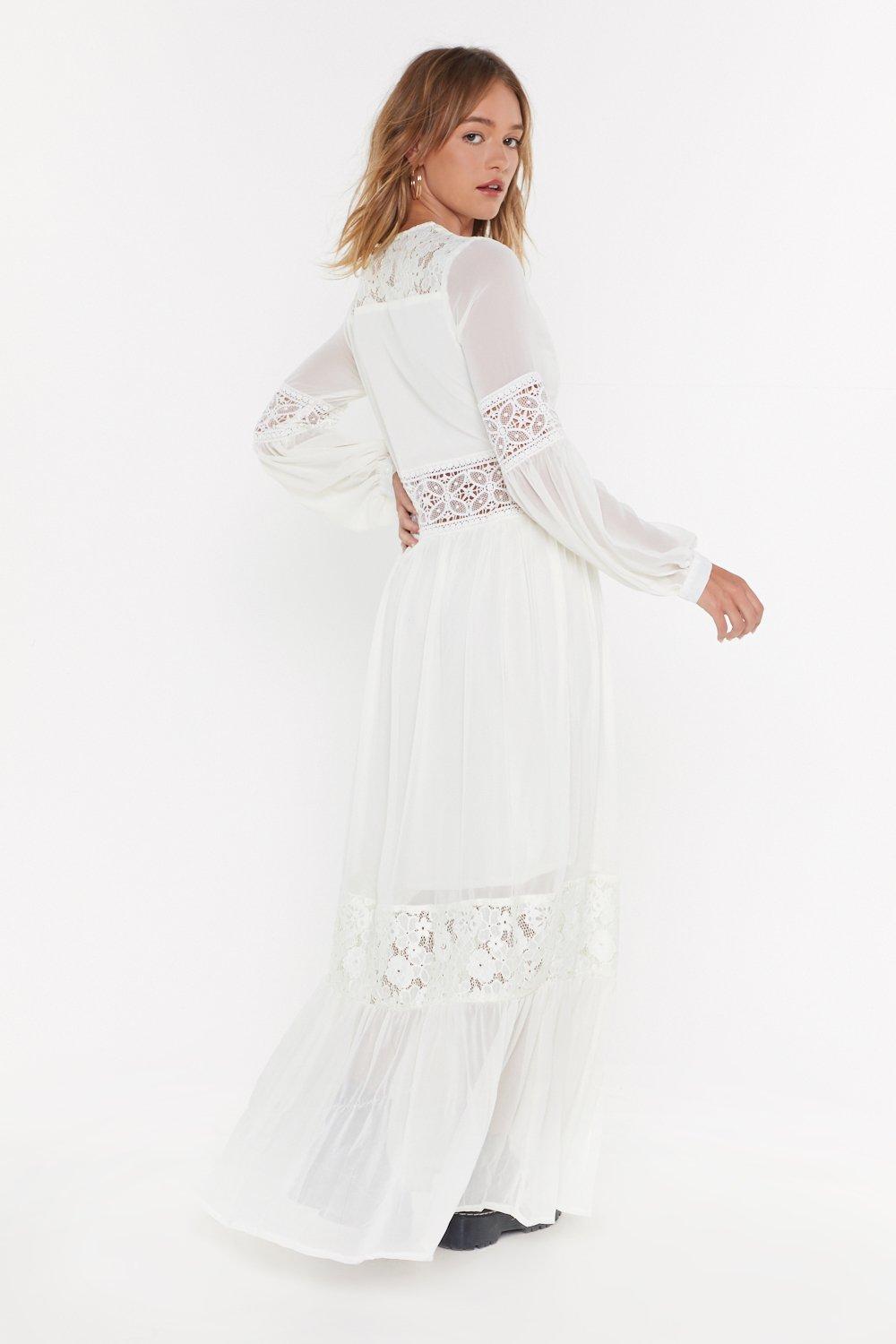 boho white lace dress with sleeves