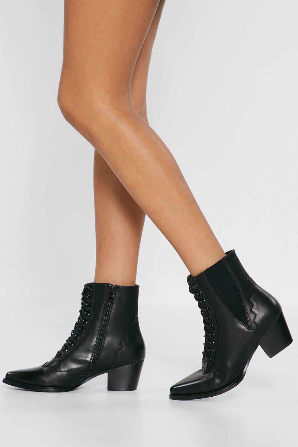 bottines victoriennes lacets