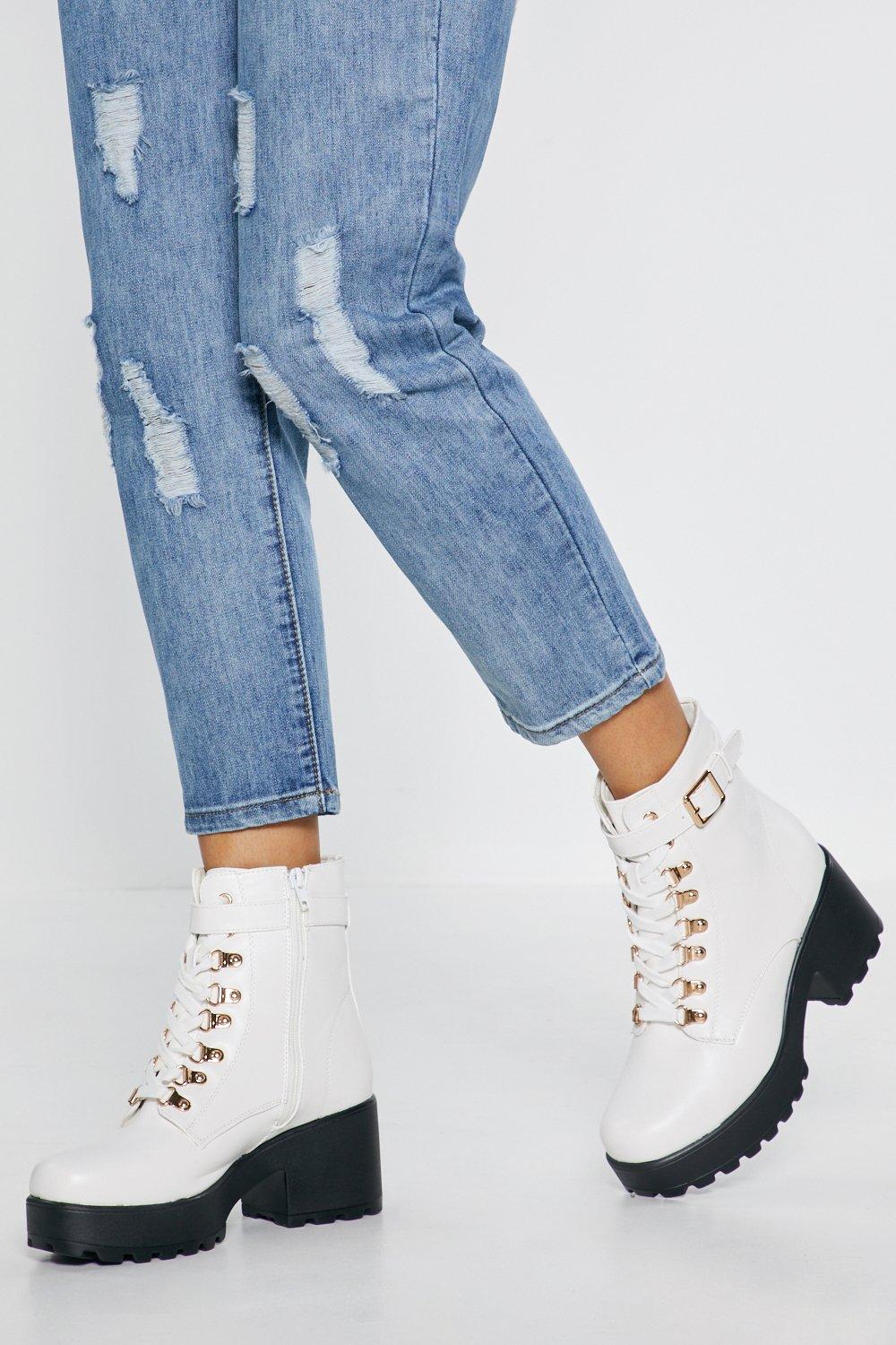chunky boots white
