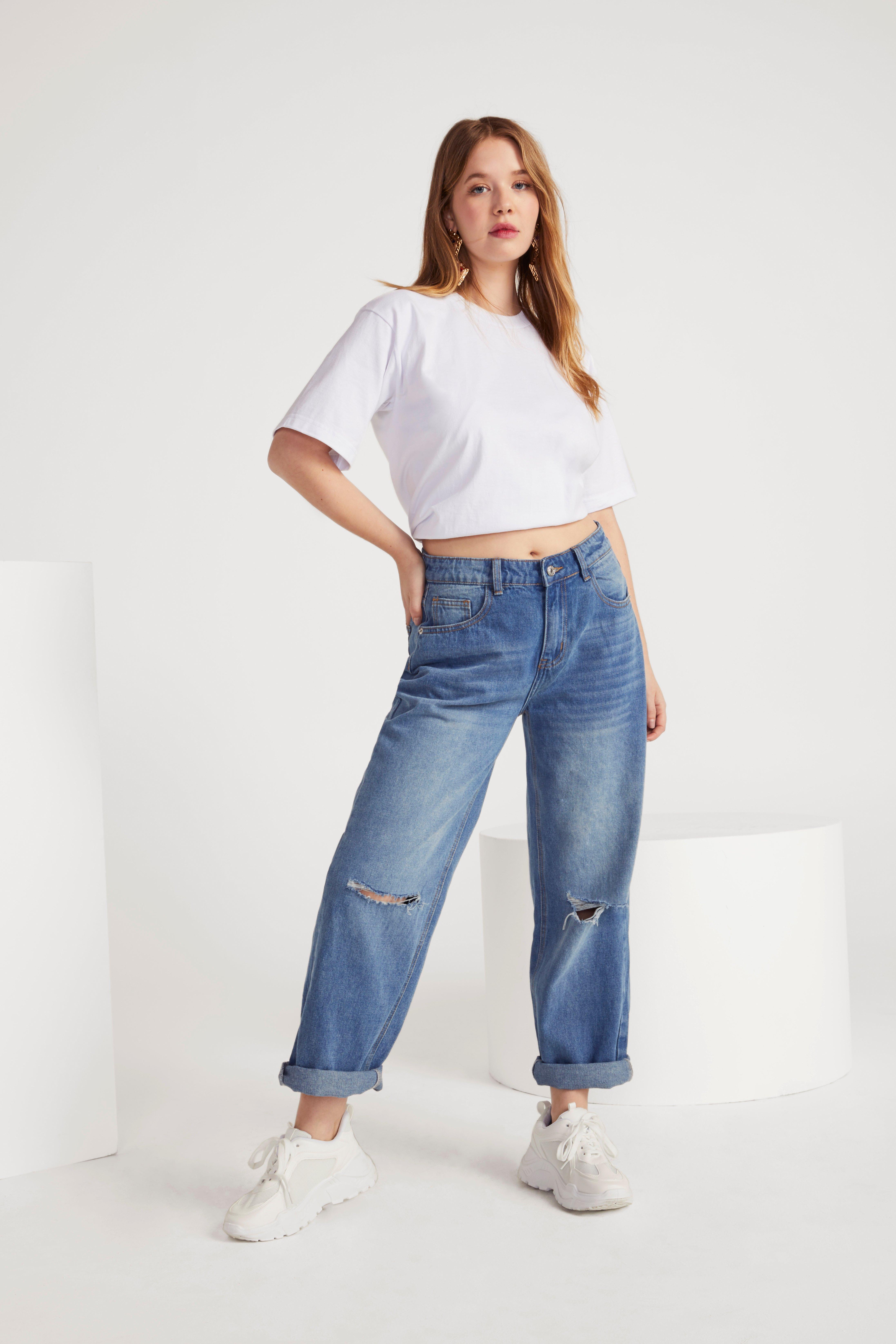 straight leg boyfriend jeans