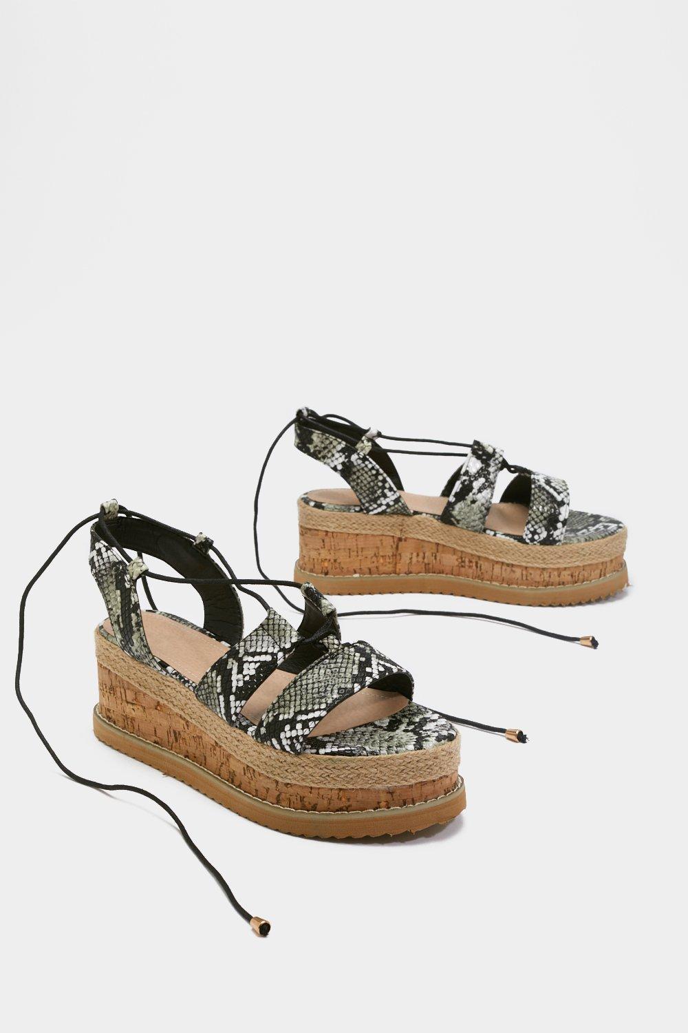 sandales plateforme lacets