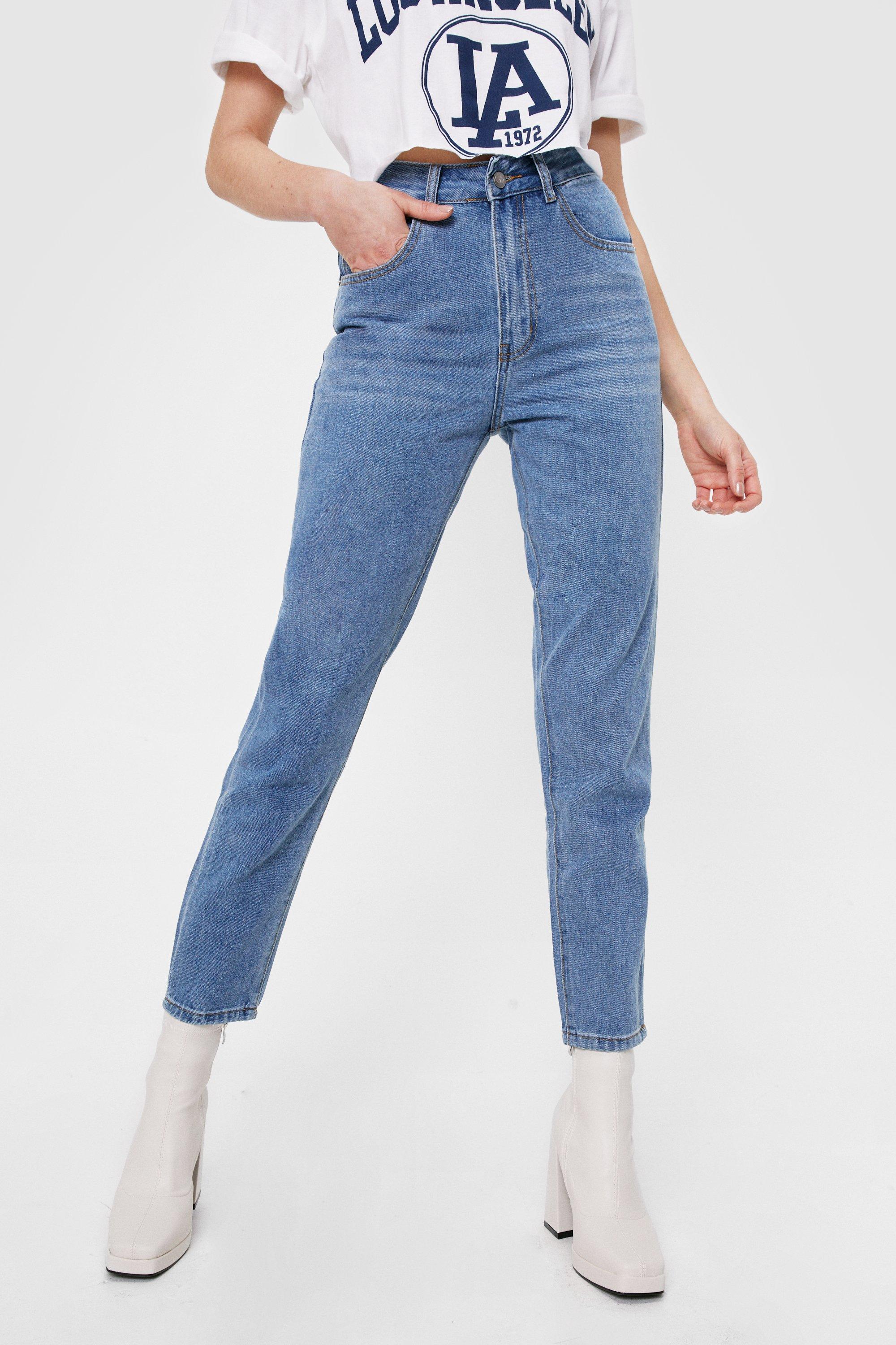 Light Wash Denim High-Waisted Mom Jeans 