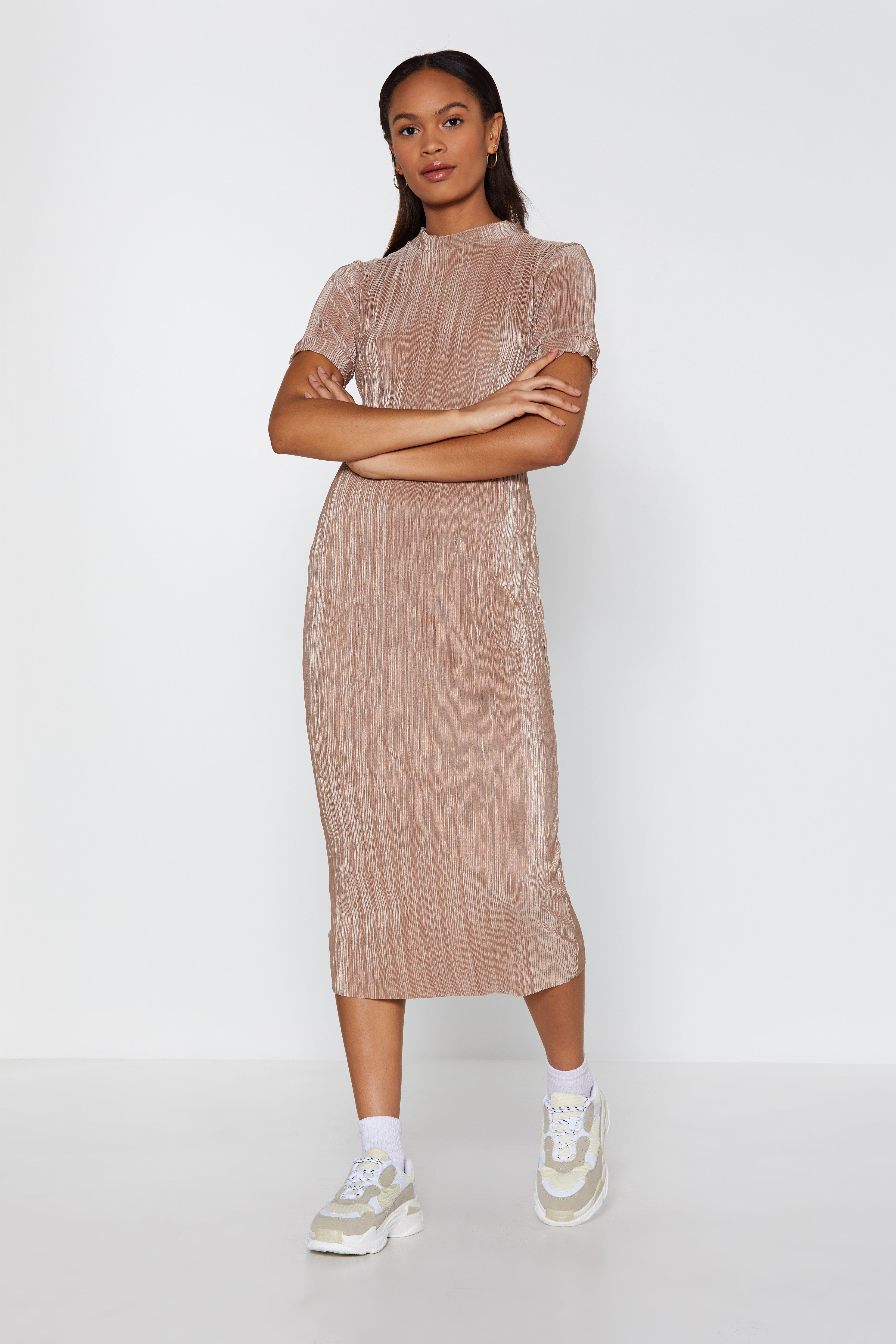 Plissé Yourself Midi Dress | Nasty Gal