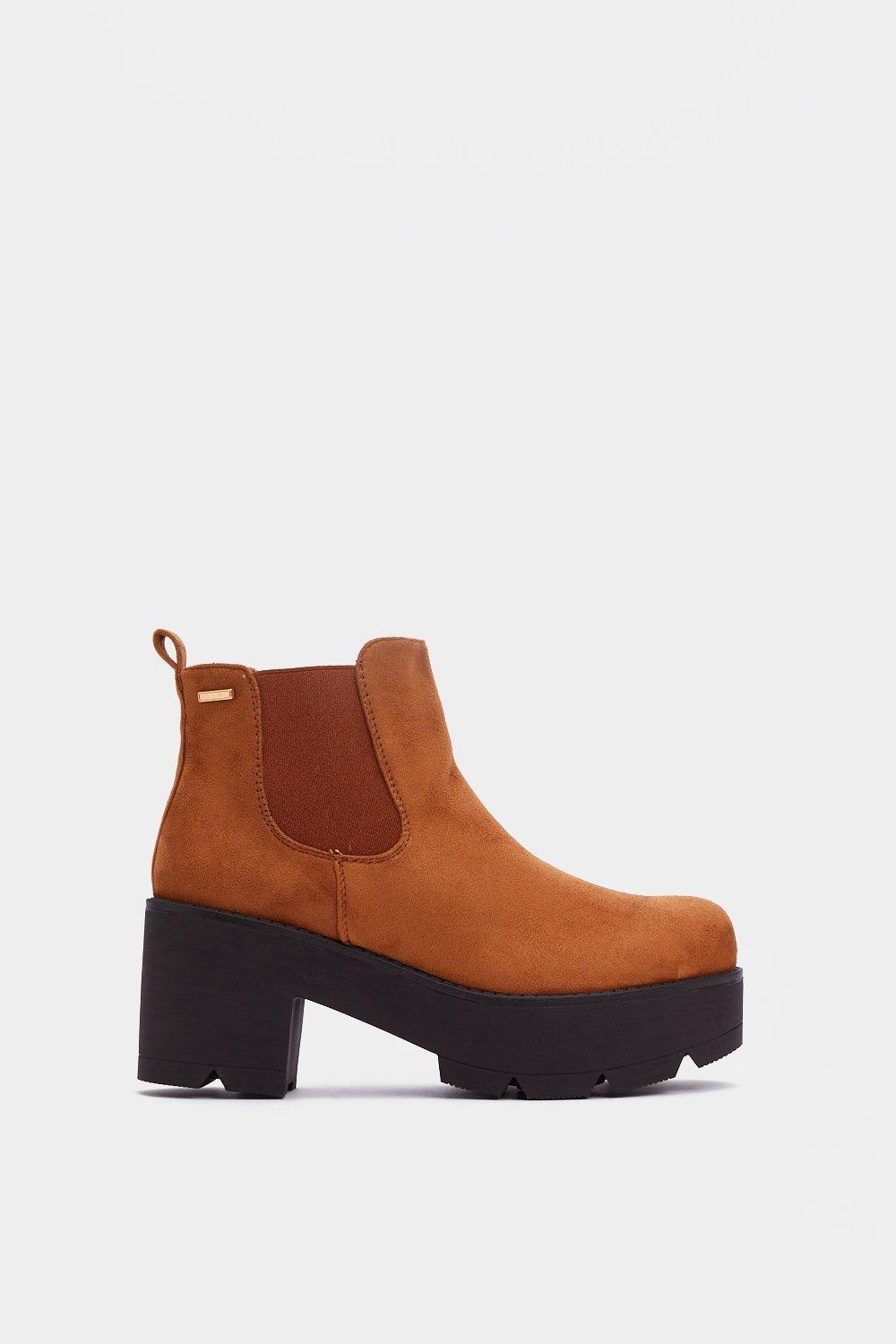 top of the world platform chelsea boot