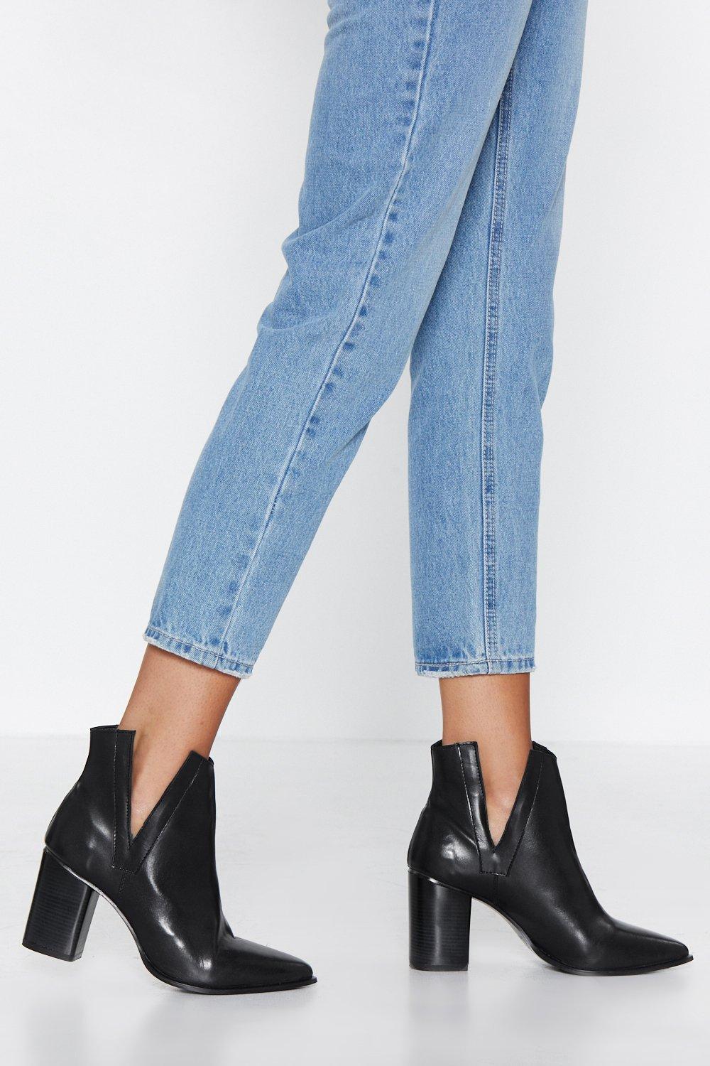 bottes ouvertes