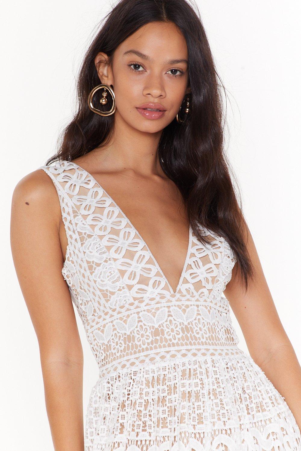 nasty gal in lace of emergency