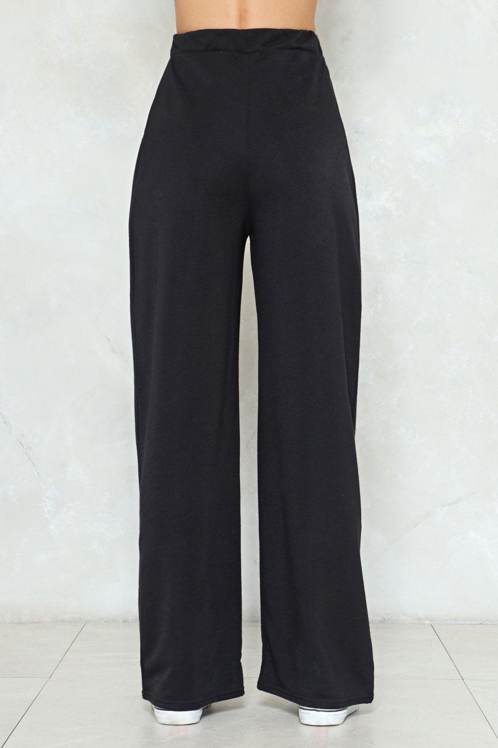 joggers for big thighs