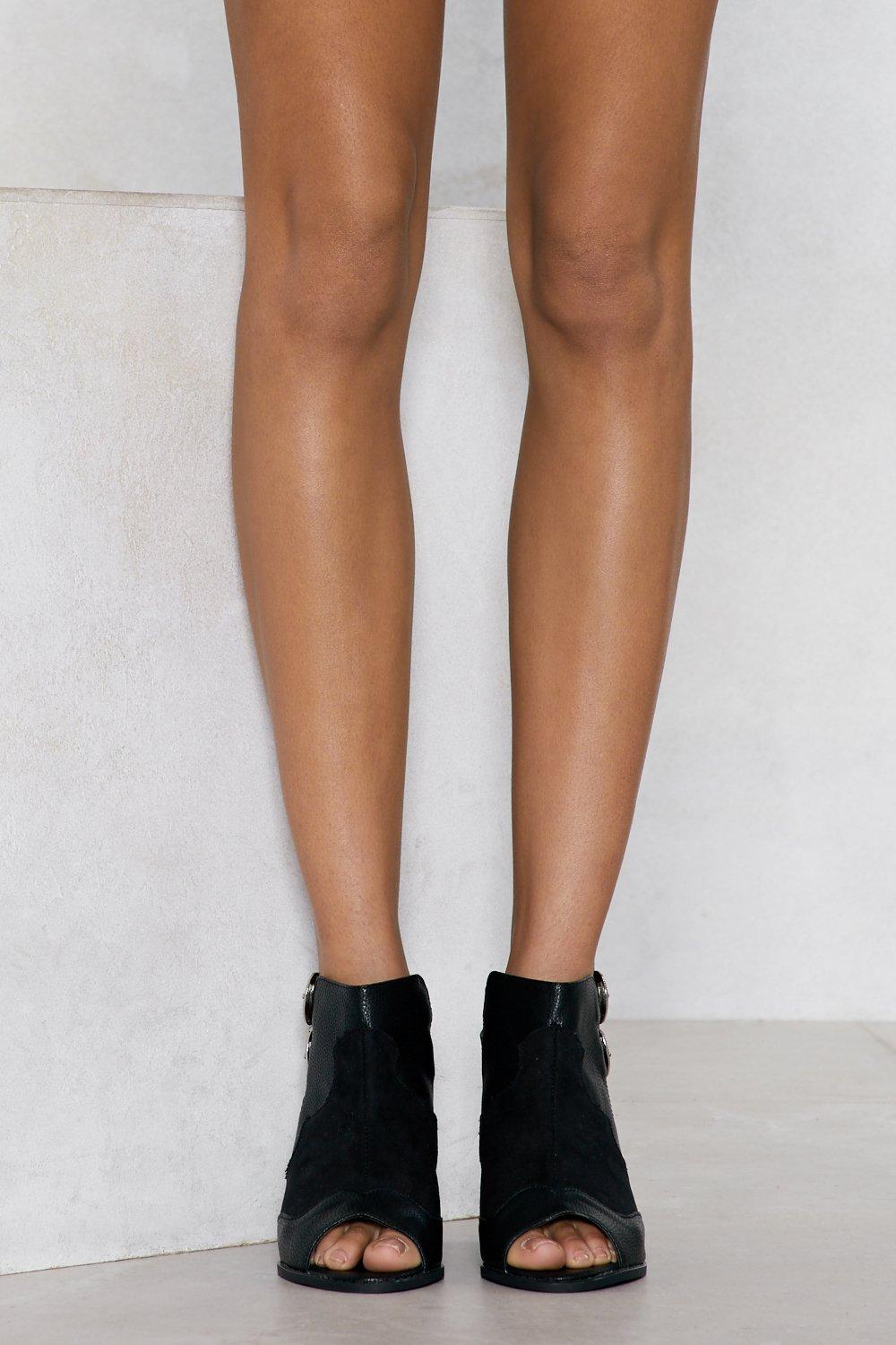 peep toe boots black