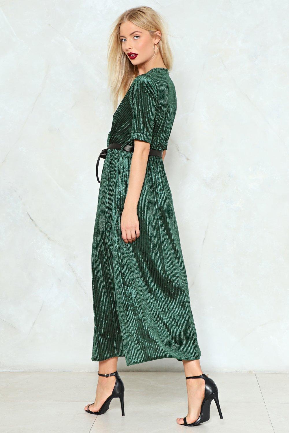 nasty gal green velvet dress