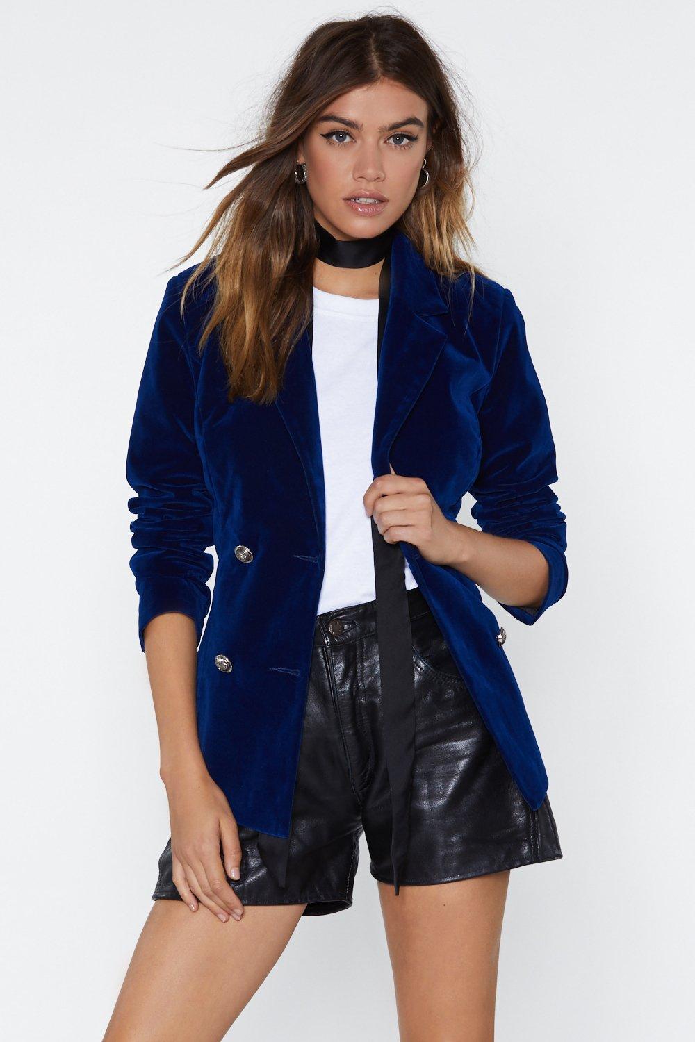 STYLISH VELVET BLAZER FOR WINTER - Babydollchemise Fashion Lifestyle