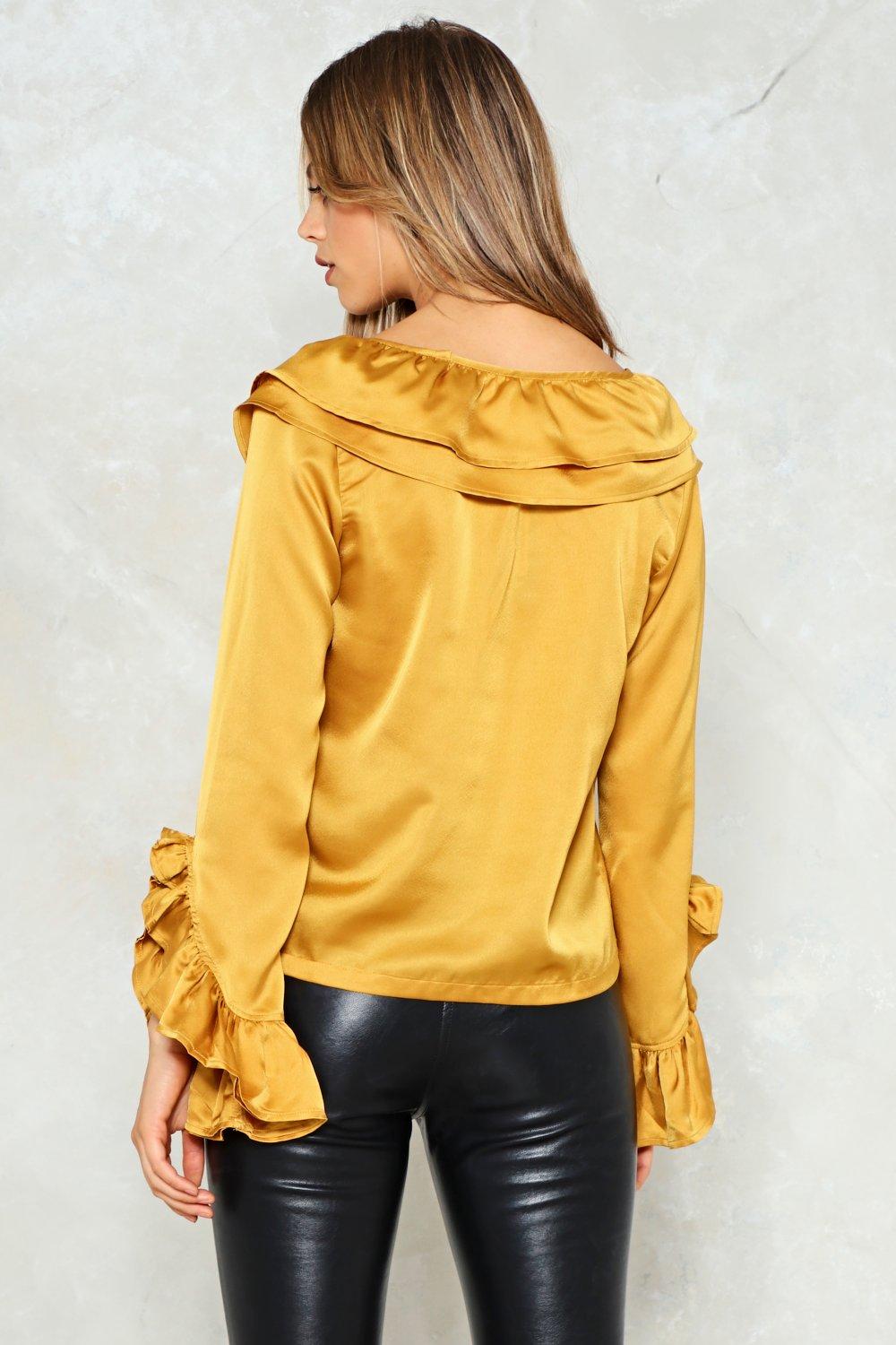 gold ruffle top